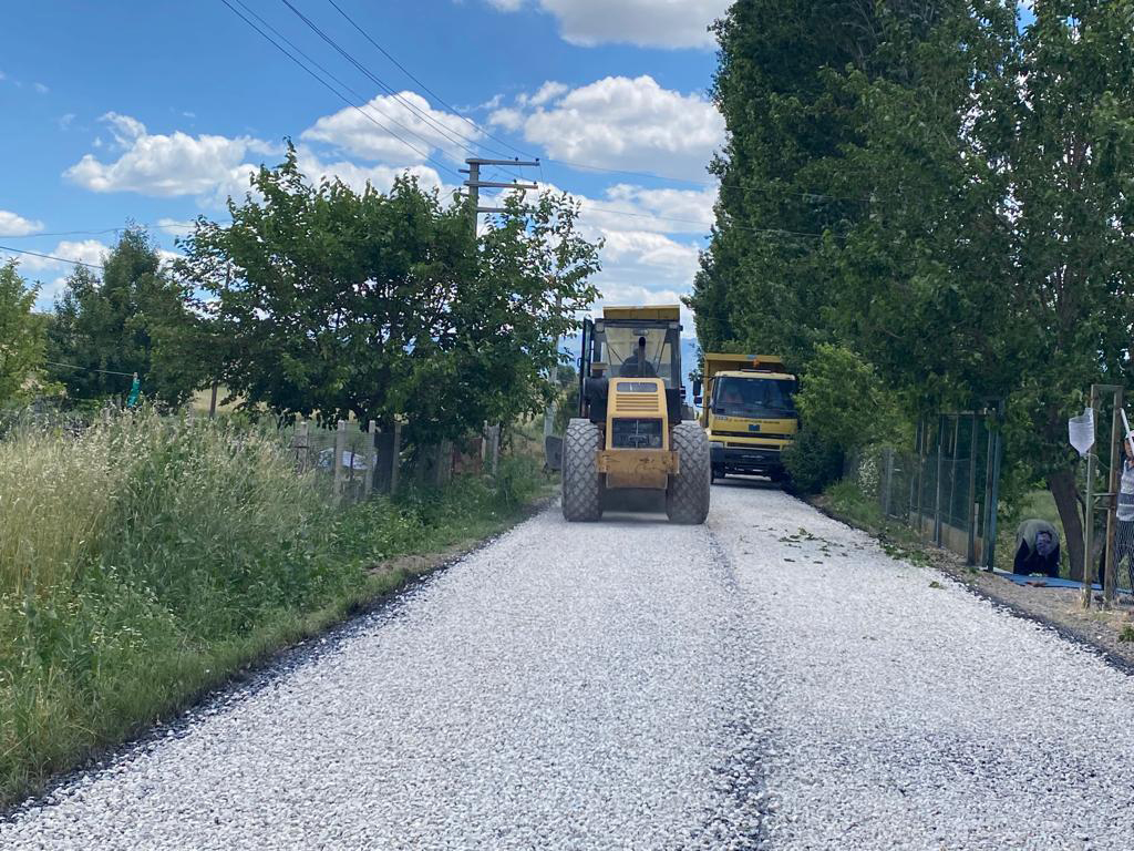 Konya Büyükşehir'den Seydişehir'e 14.1 Km Daha Mahalle Yolu