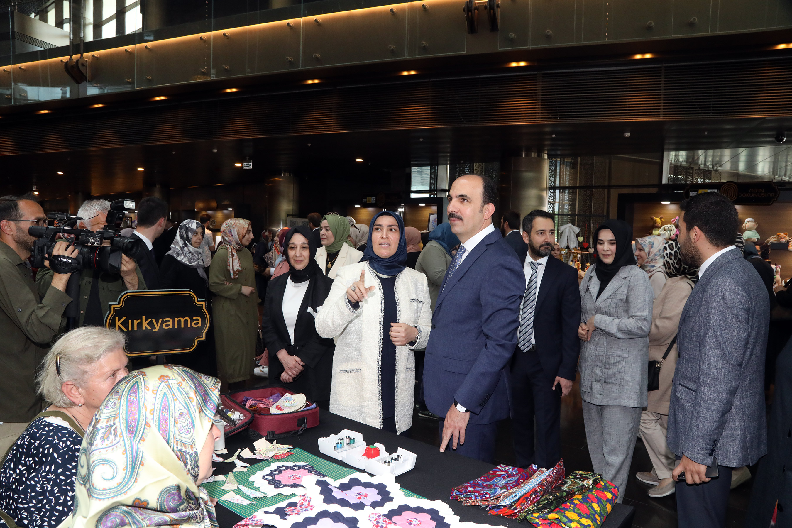 16. Altın Dokunuşlar 'Türk Dünyası' Temasıyla Açıldı