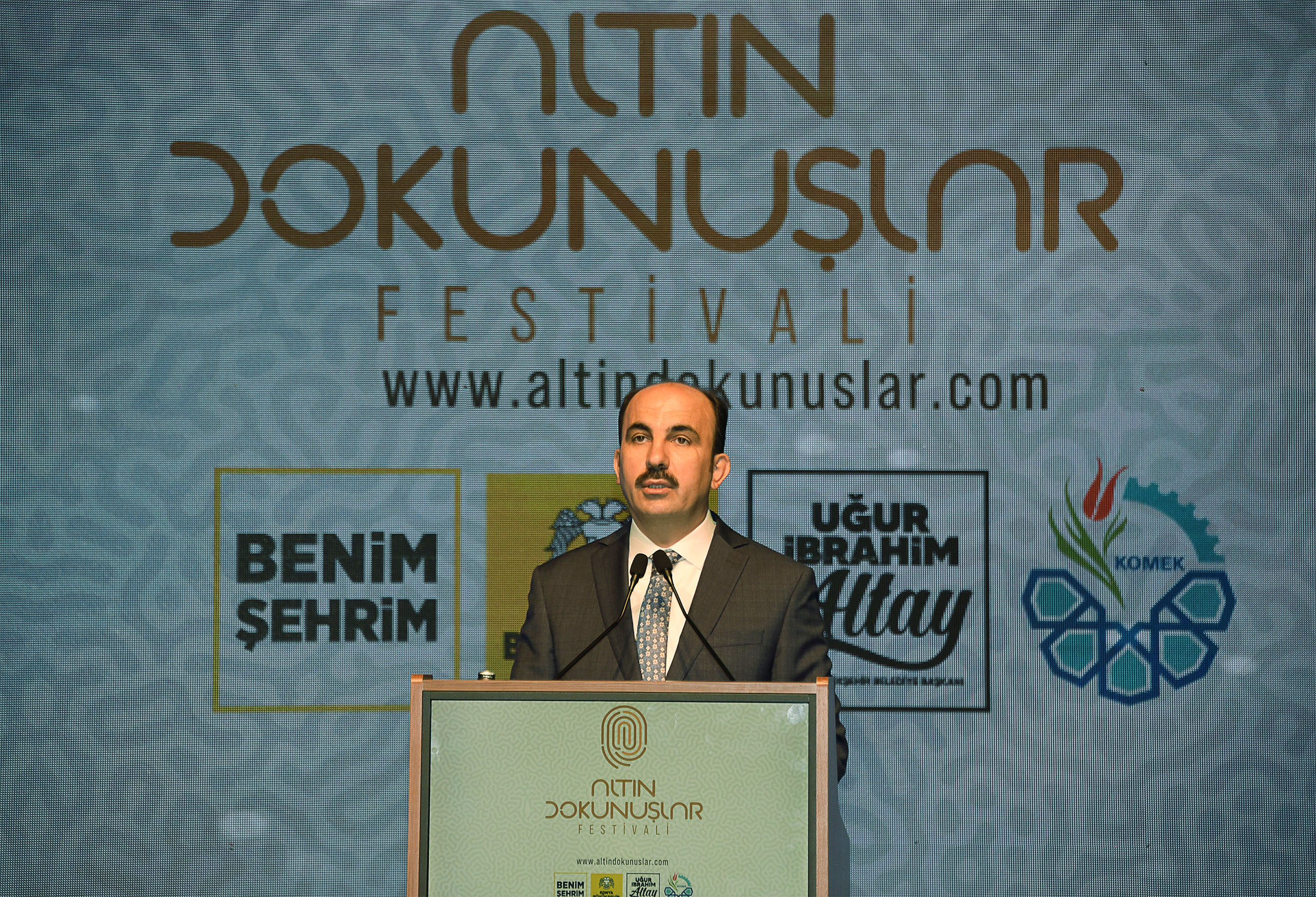 16. Altın Dokunuşlar 'Türk Dünyası' Temasıyla Açıldı