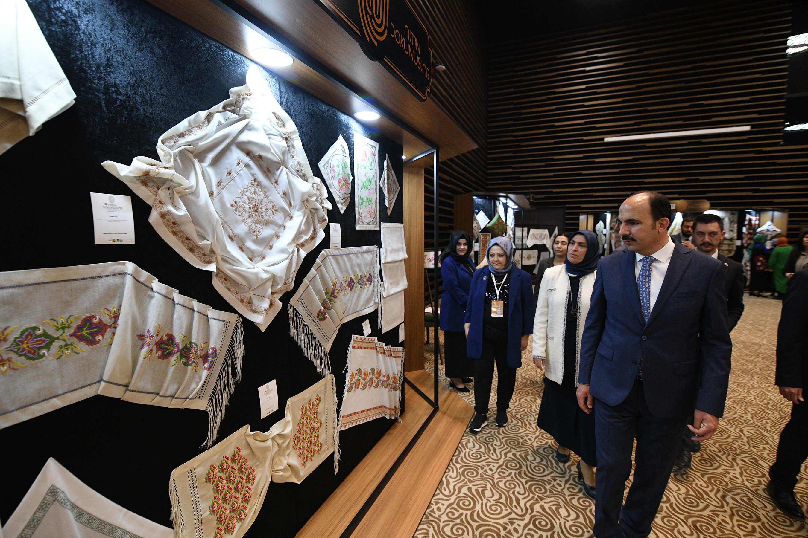 16. Altın Dokunuşlar 'Türk Dünyası' Temasıyla Açıldı