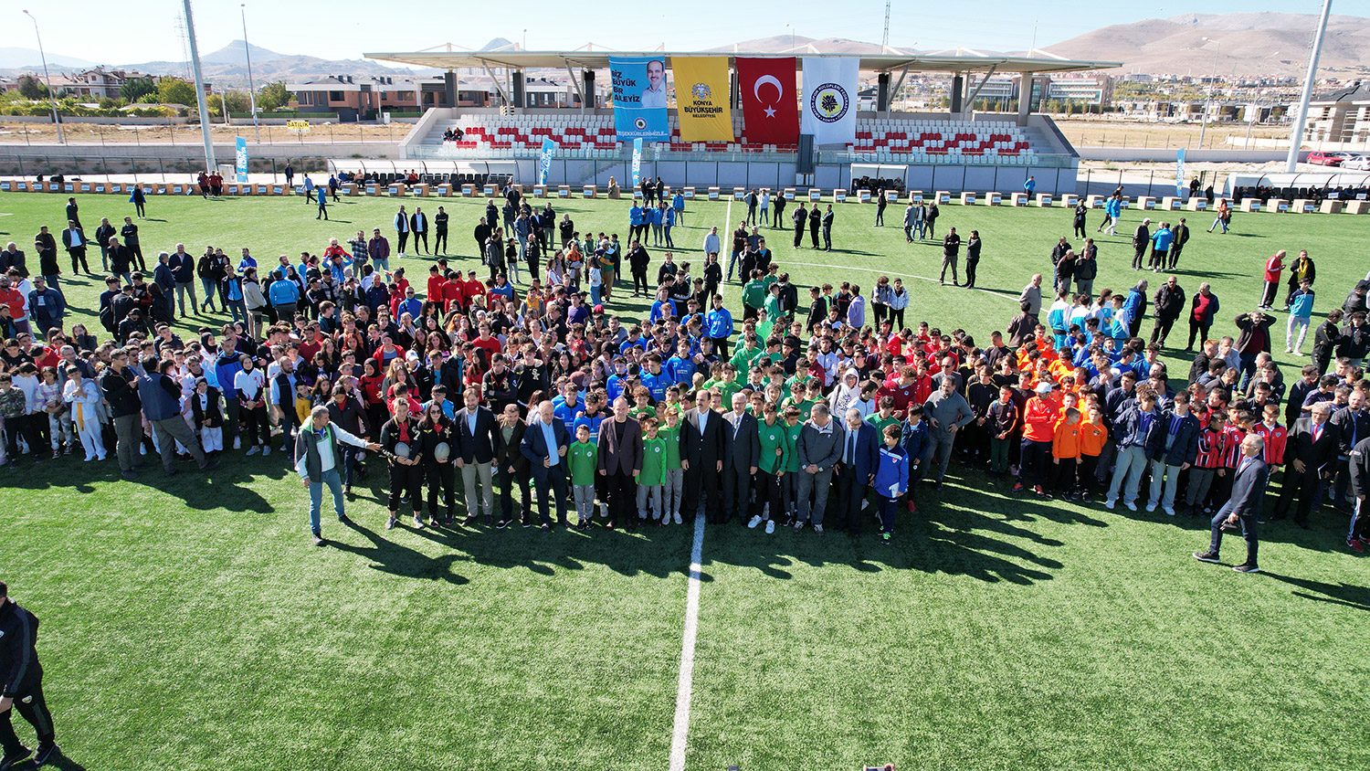 Başkan Altay Amatör Spor Kulüplerine 6,5 Milyon Liralık Malzeme Desteğinde Bulundu 