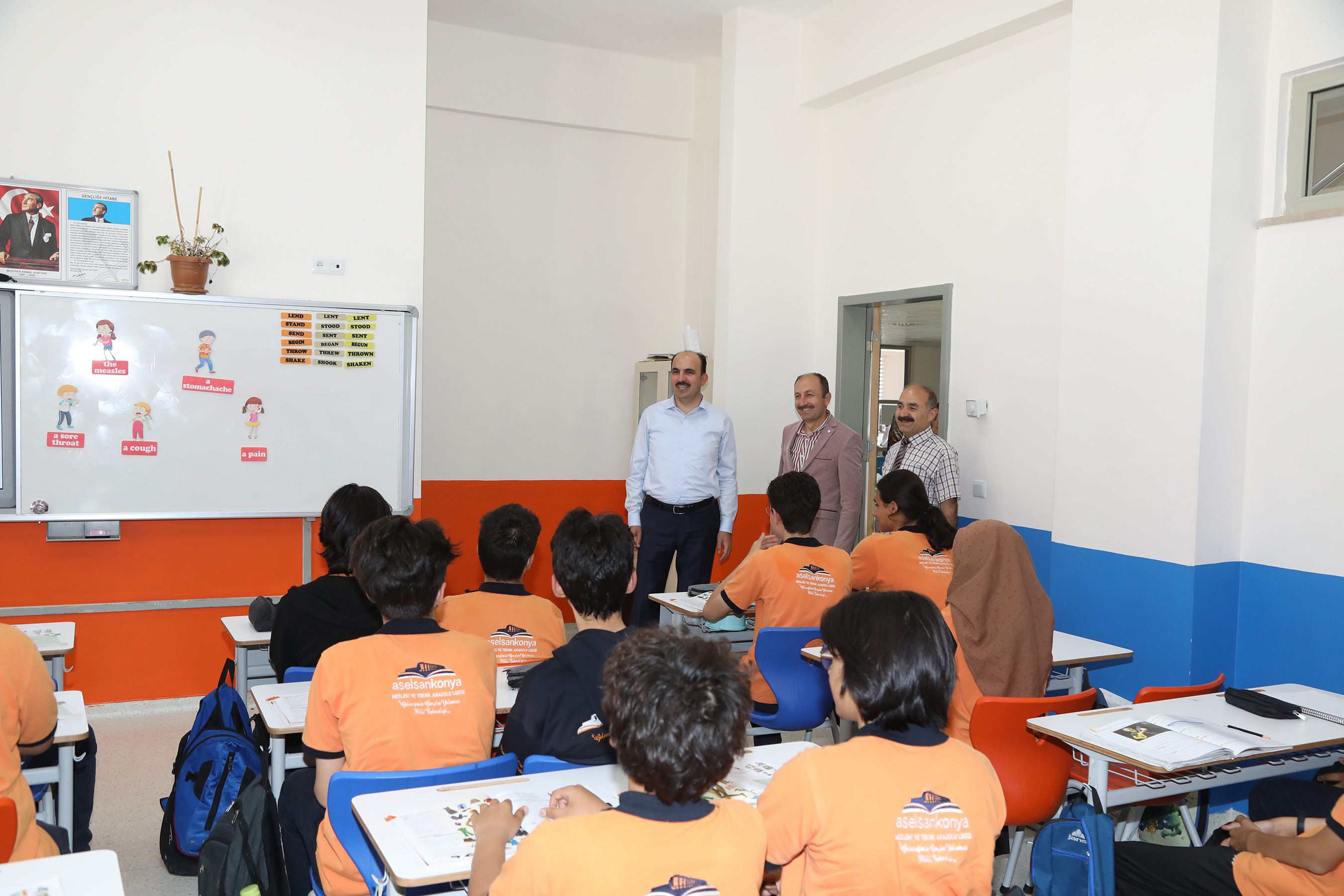 Başkan Altay Aselsan Mesleki ve Teknik Anadolu Lisesi'nde Öğrencilerle Buluştu