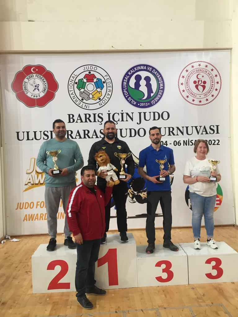 Büyükşehir Belediyesporlu Judocular Madalyaları Topladı