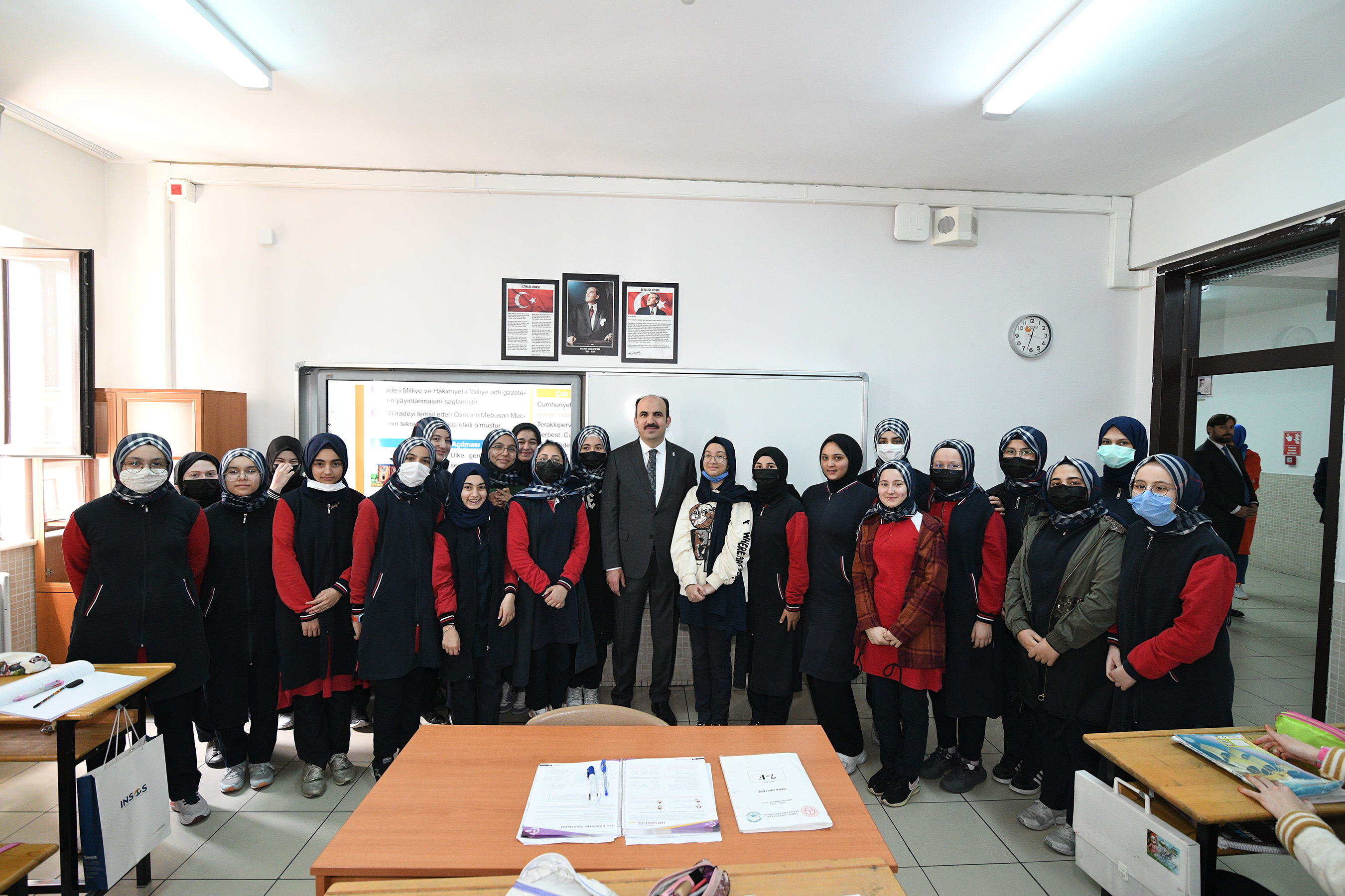 Başkan Altay: 'Gençlerle Aramızda Çok Güzel Bir Muhabbet Var'