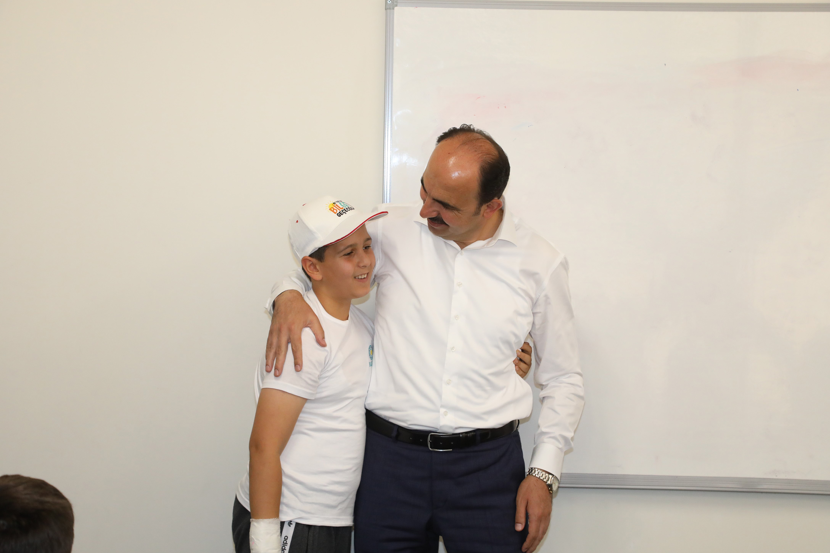 Başkan Altay: 'Amacımız Vatanını, Milletini Seven Bireyler Yetiştirebilmek'