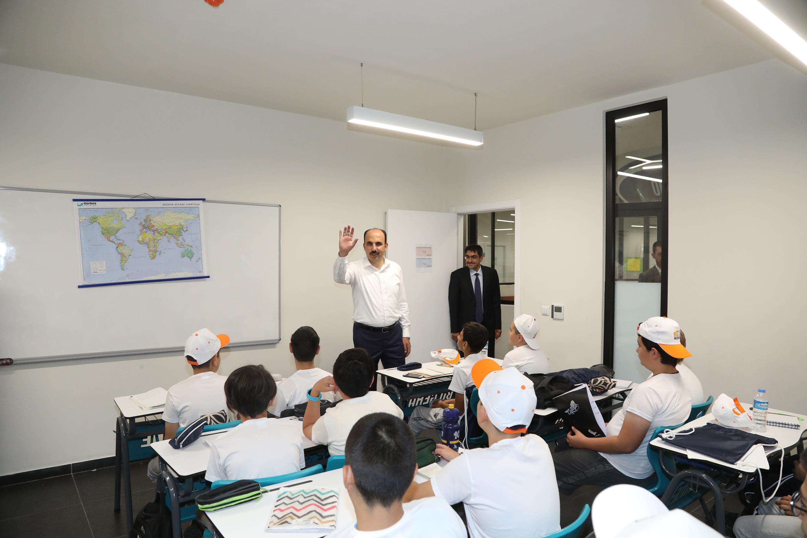 Başkan Altay: 'Amacımız Vatanını, Milletini Seven Bireyler Yetiştirebilmek'