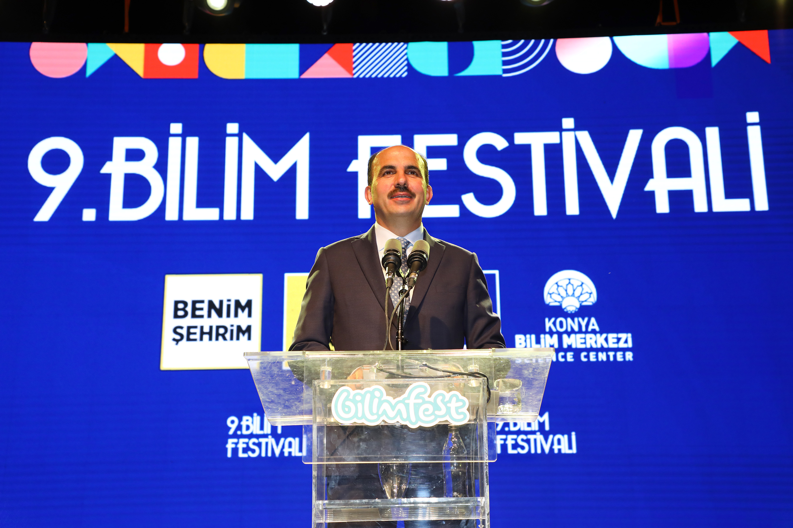Bakan Varank: 'Konya'da Yaktığımız Bilim Meşalesi Ülkenin Dört Bir Köşesine Yayıldı'