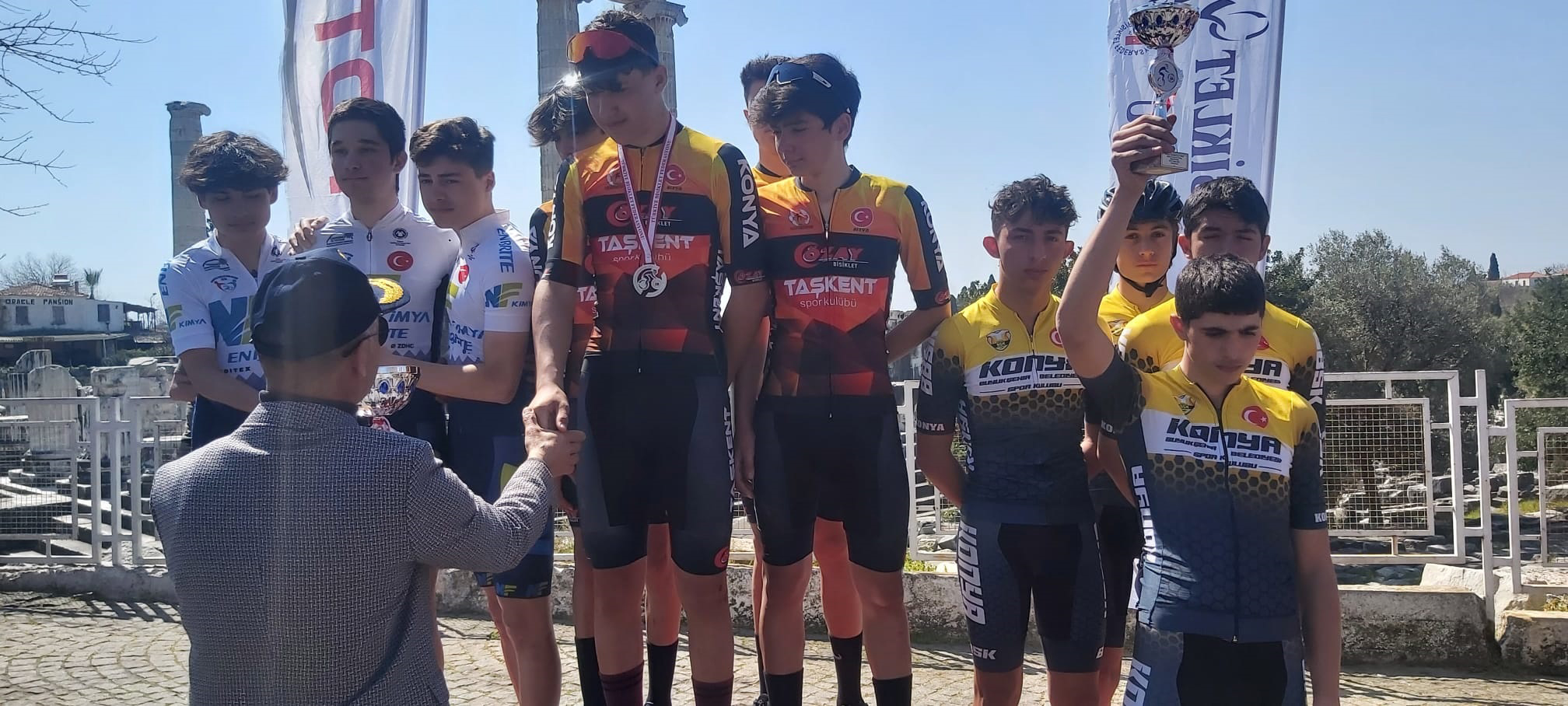 Pedallarımızdan 3 Derece Birden