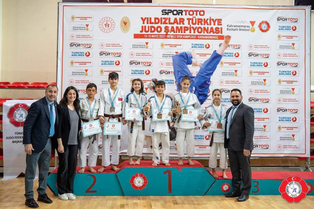 Büyükşehir Belediyespor Judoda Rakiplerine Göz Açtırmıyor