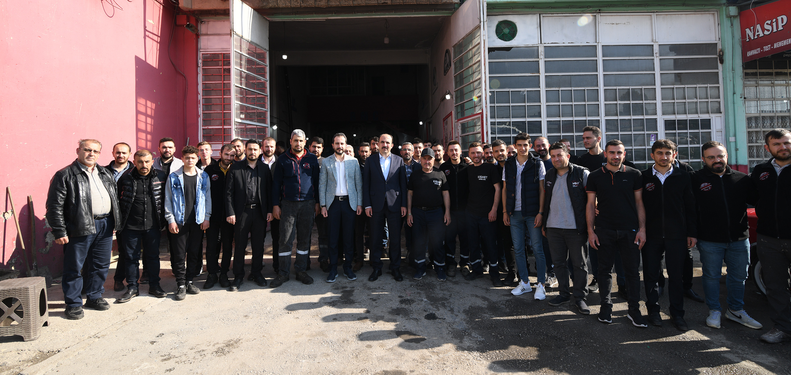 Başkan Altay Çalışan Gençlerle Anadolu Sanayi'nde Buluştu