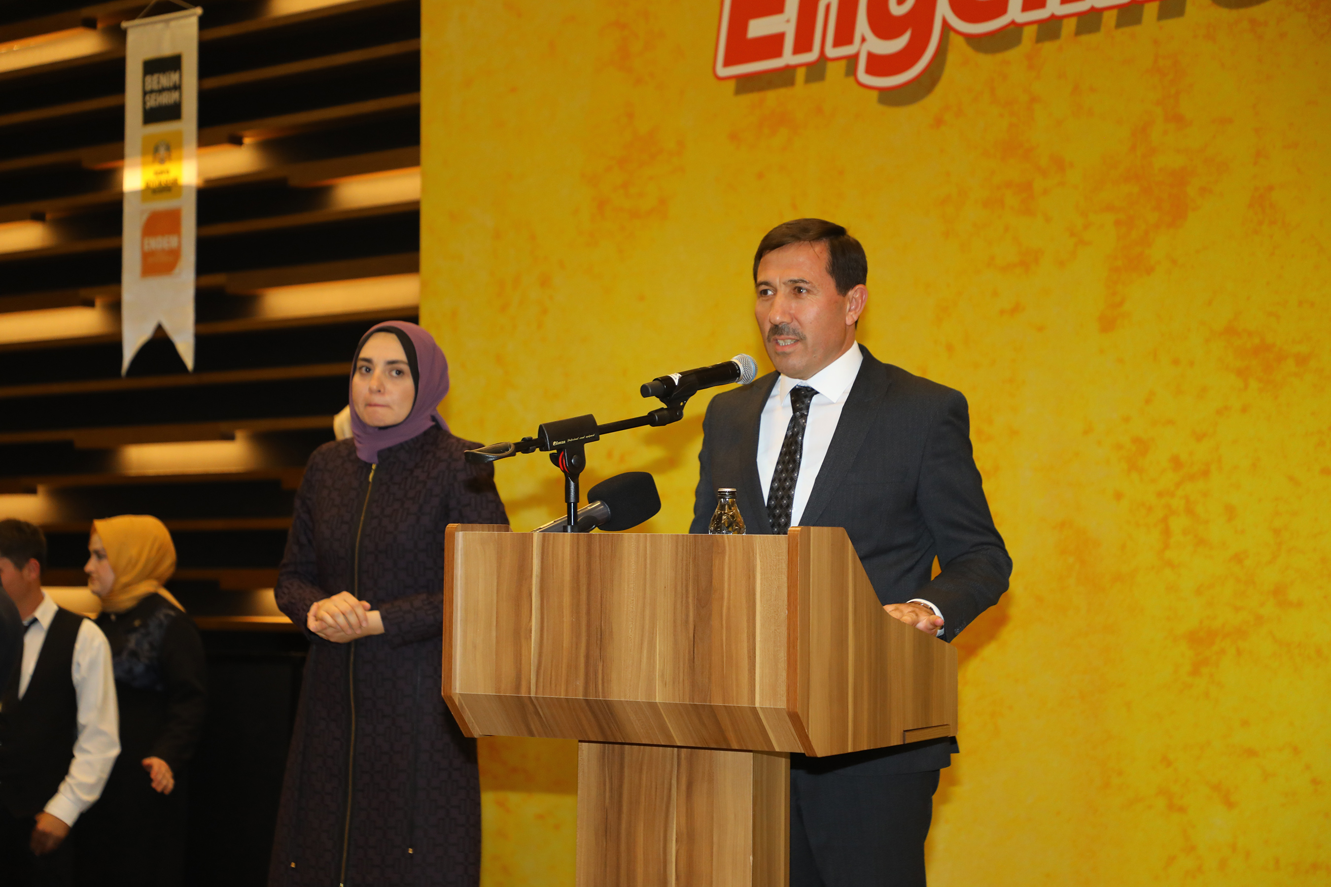 Konya'daki Engelli Derneklerinin Üyeleri Engelliler Günü Programında Buluştu