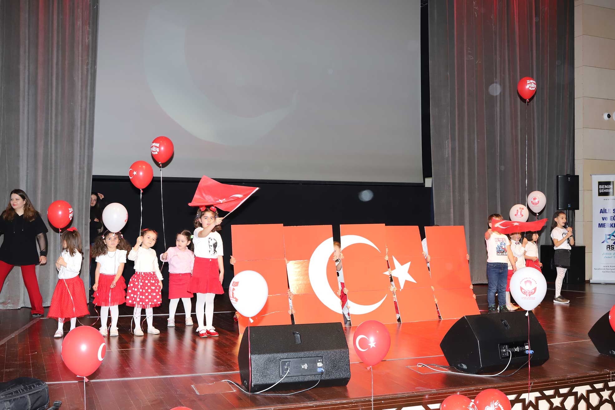 Genç KOMEK'lerin 23 Nisan Coşkusu