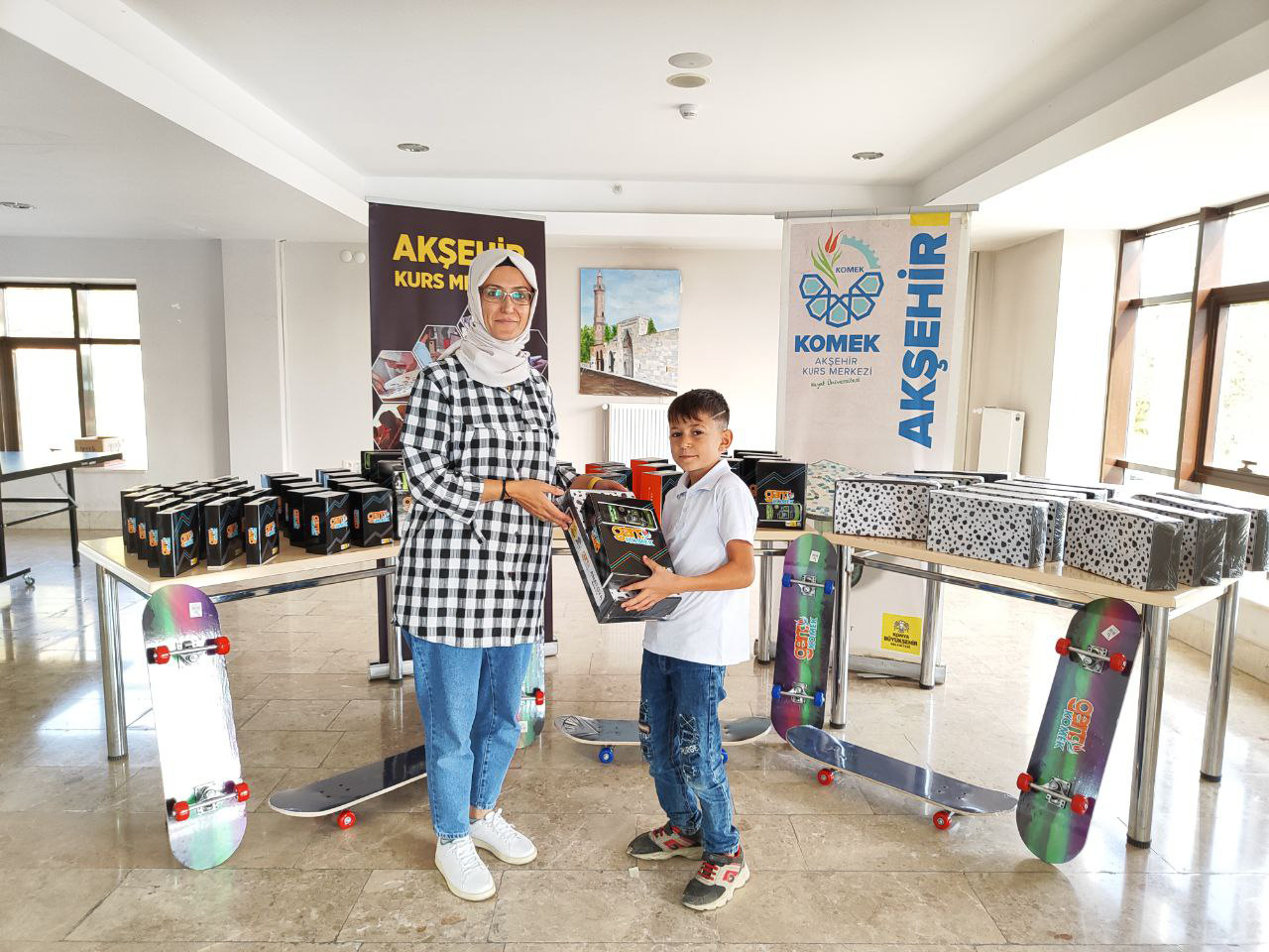 Genç KOMEK'te Başarılı Olan Öğrenciler Ödüllerini Almaya Başladı