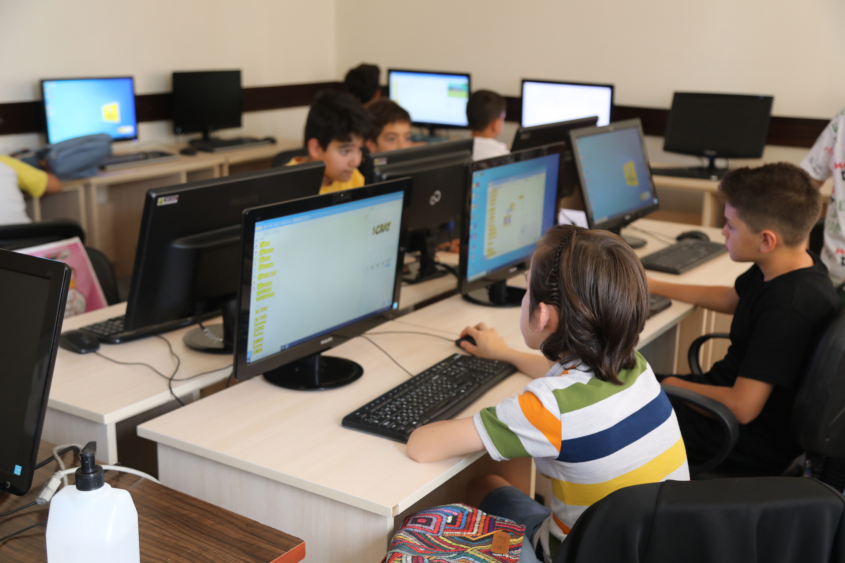 53 Bin Öğrenci Yaz Tatilini Genç KOMEK'te Geçirdi