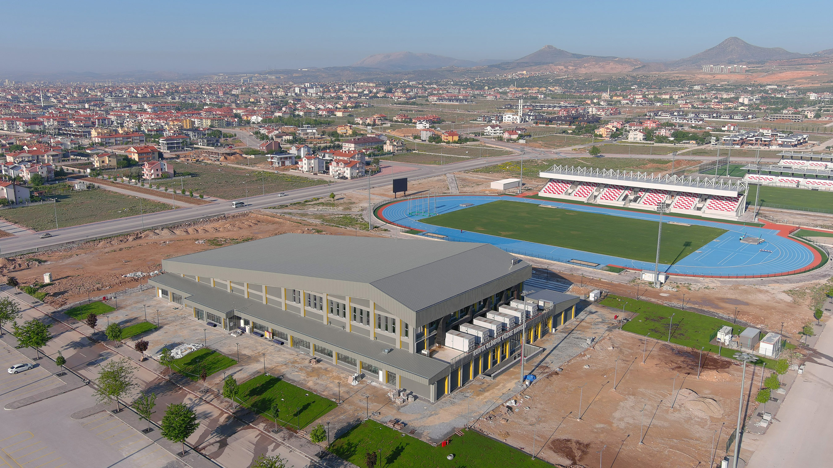 Başkan Altay: 'Olimpik Yüzme Havuzu ve Atletizm Pisti İslami Dayanışma Oyunlarına Hazır'