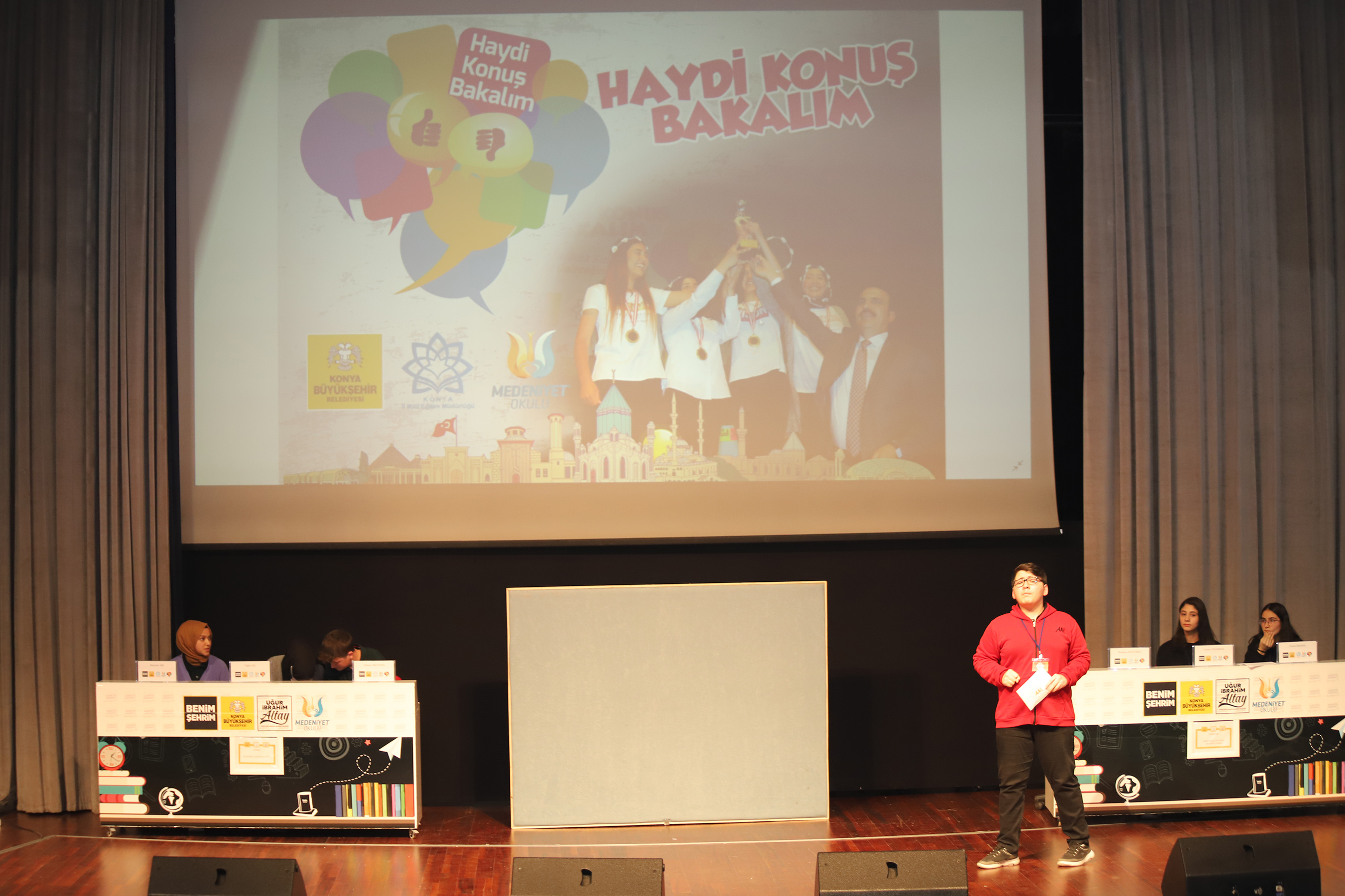 Haydi Konuş Bakalım Münazara Yarışması'nın İl Finalleri Başladı