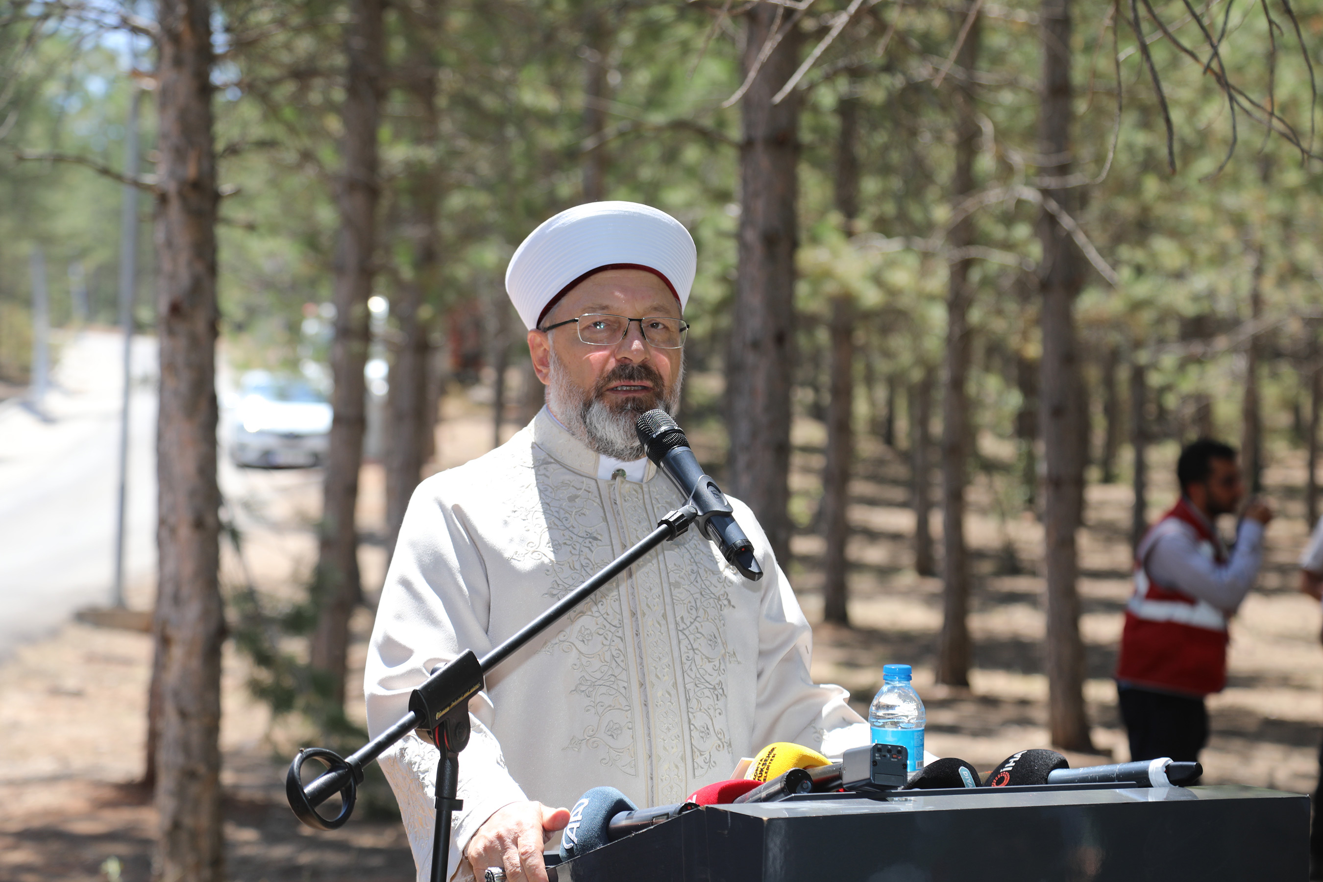 Diyanet İşleri Başkanı Erbaş Konya'da Dünya İzcilerine Cuma Namazı Kıldırdı