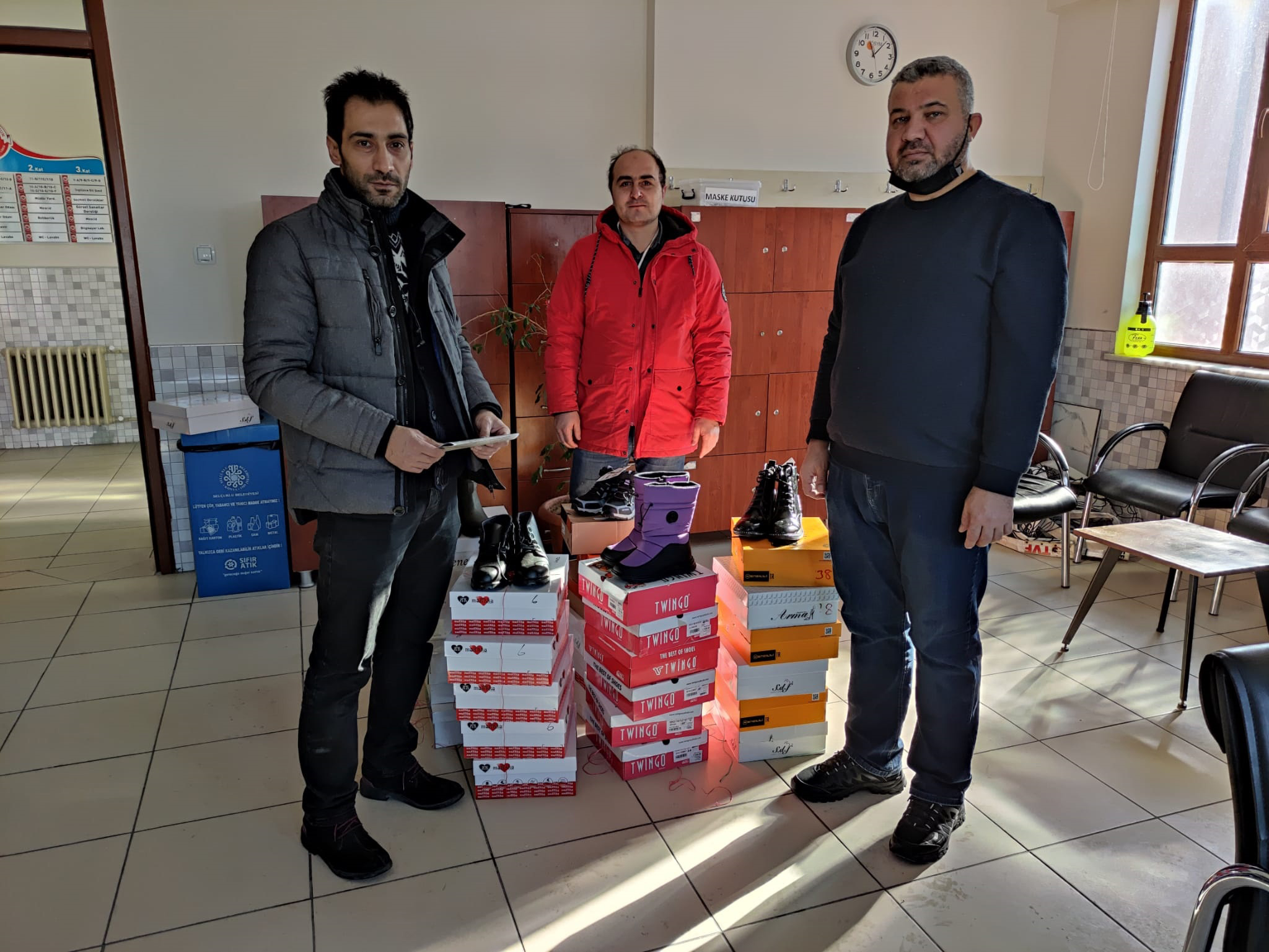 KOMEK ve ASEM Çocukların Yüreklerini Isıtıyor