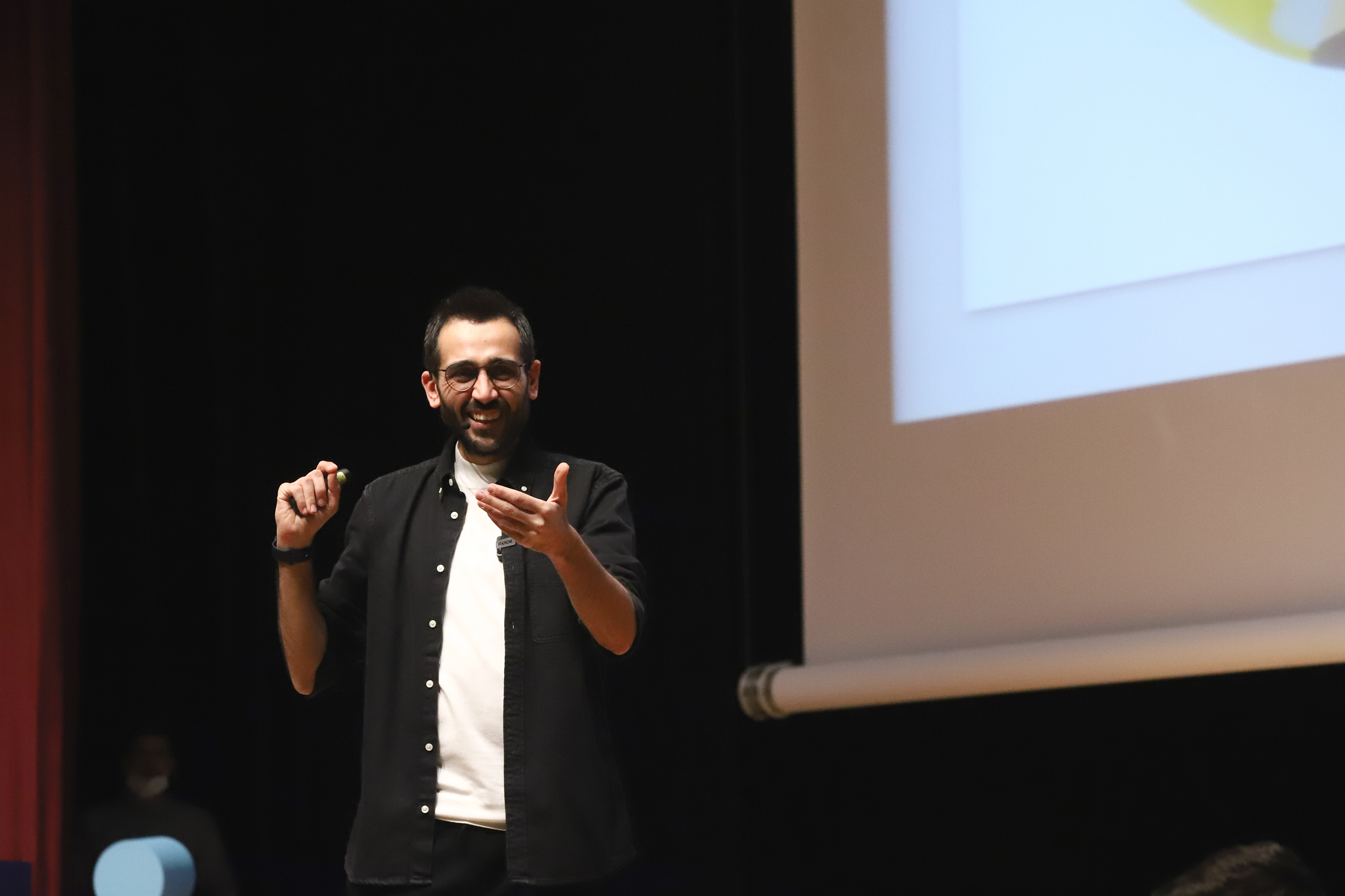 'Gerekirse Bütün Uygulamaları Silin ve Telefonları Bırakın'