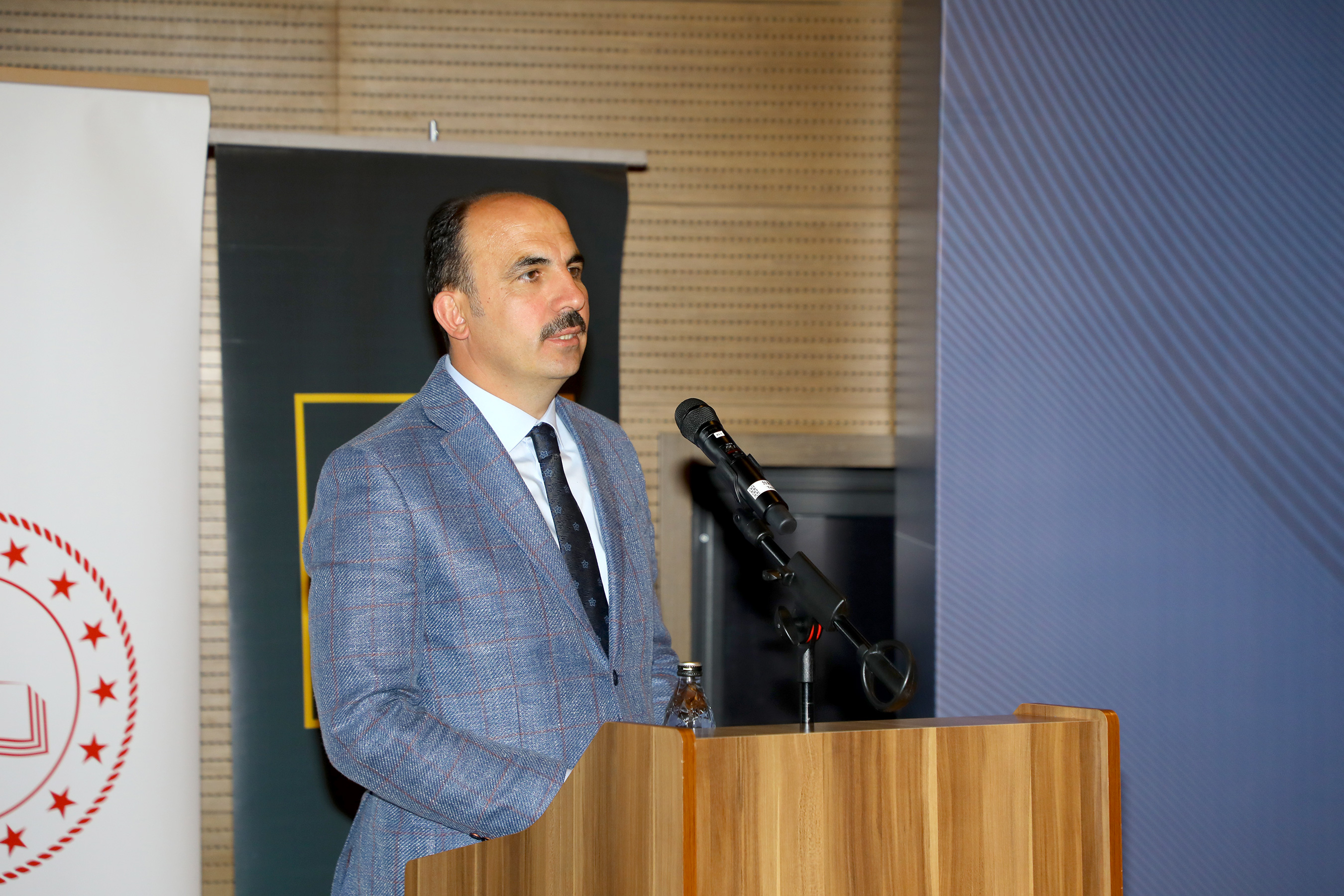 Konya Büyükşehir Mesleki Eğitimi Tercih Eden 5 Bin Öğrenciye Ayda 300 TL Burs Verecek