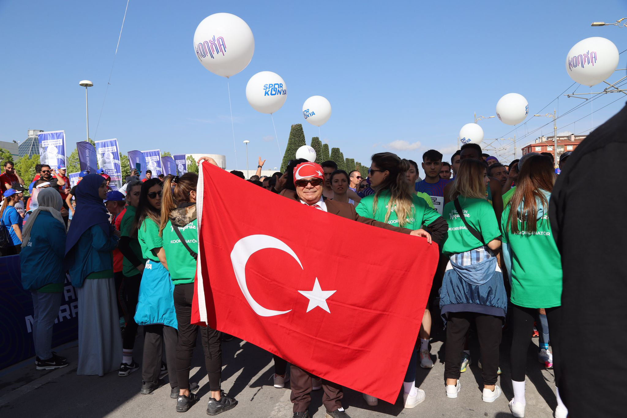 Konya'da Binlerce Sporcunun Katılımıyla Yarı Maraton Coşkusu Yaşandı 