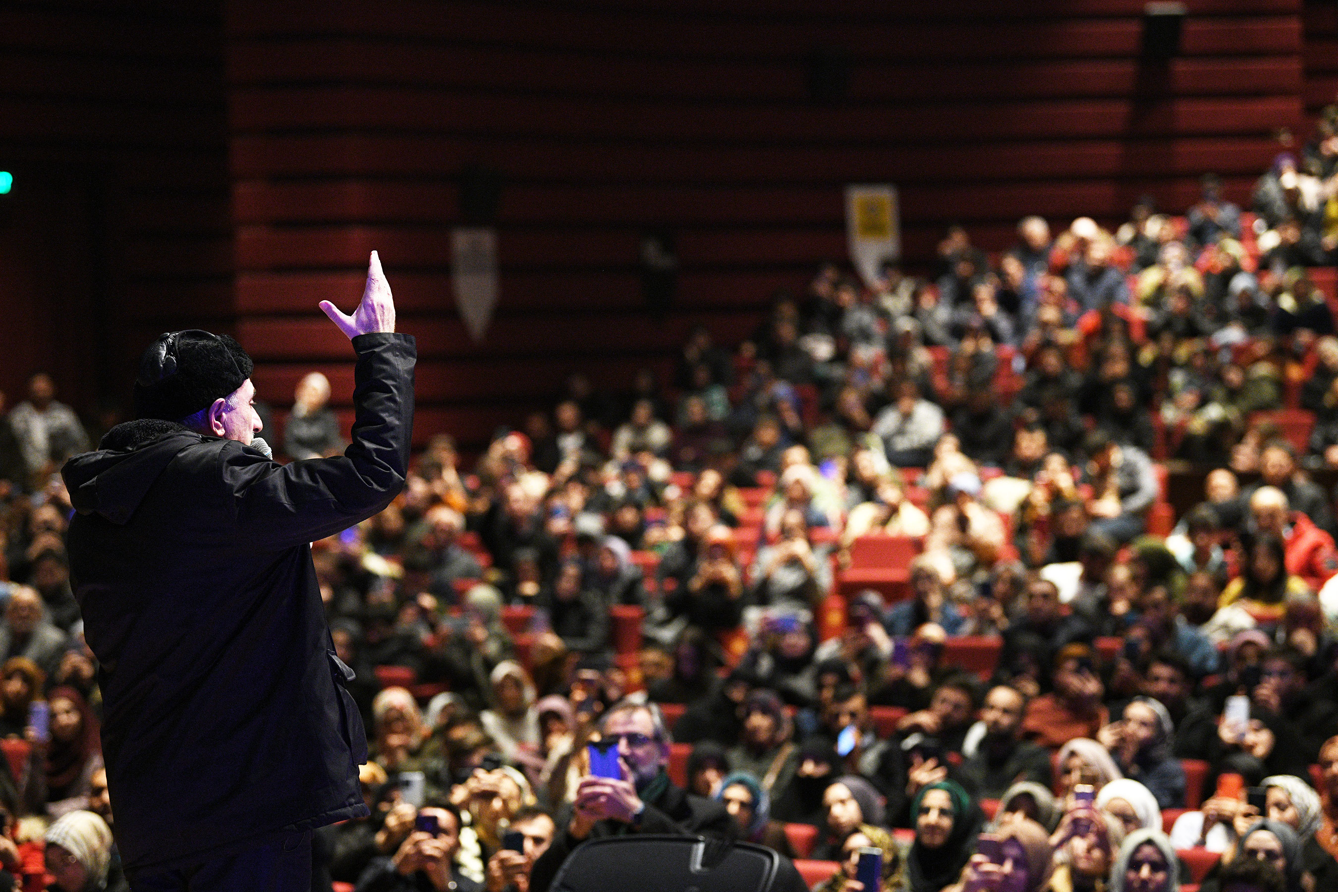 Nurullah Genç Konya'da Gençlere Başarının Sırrını Anlattı