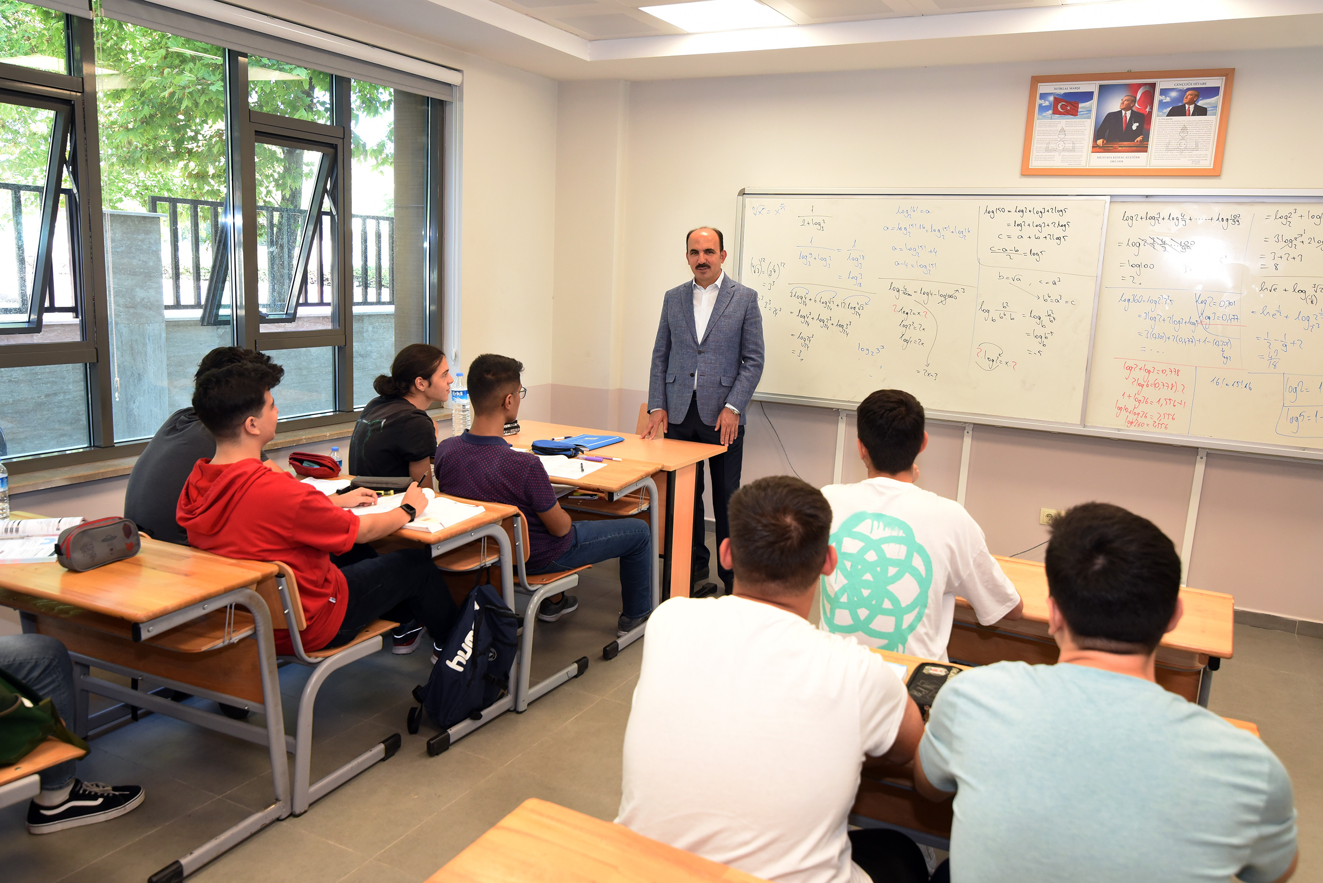 Başkan Altay: 'Yarınlar İçin En Büyük Ümidimiz Gençlerdir'  
