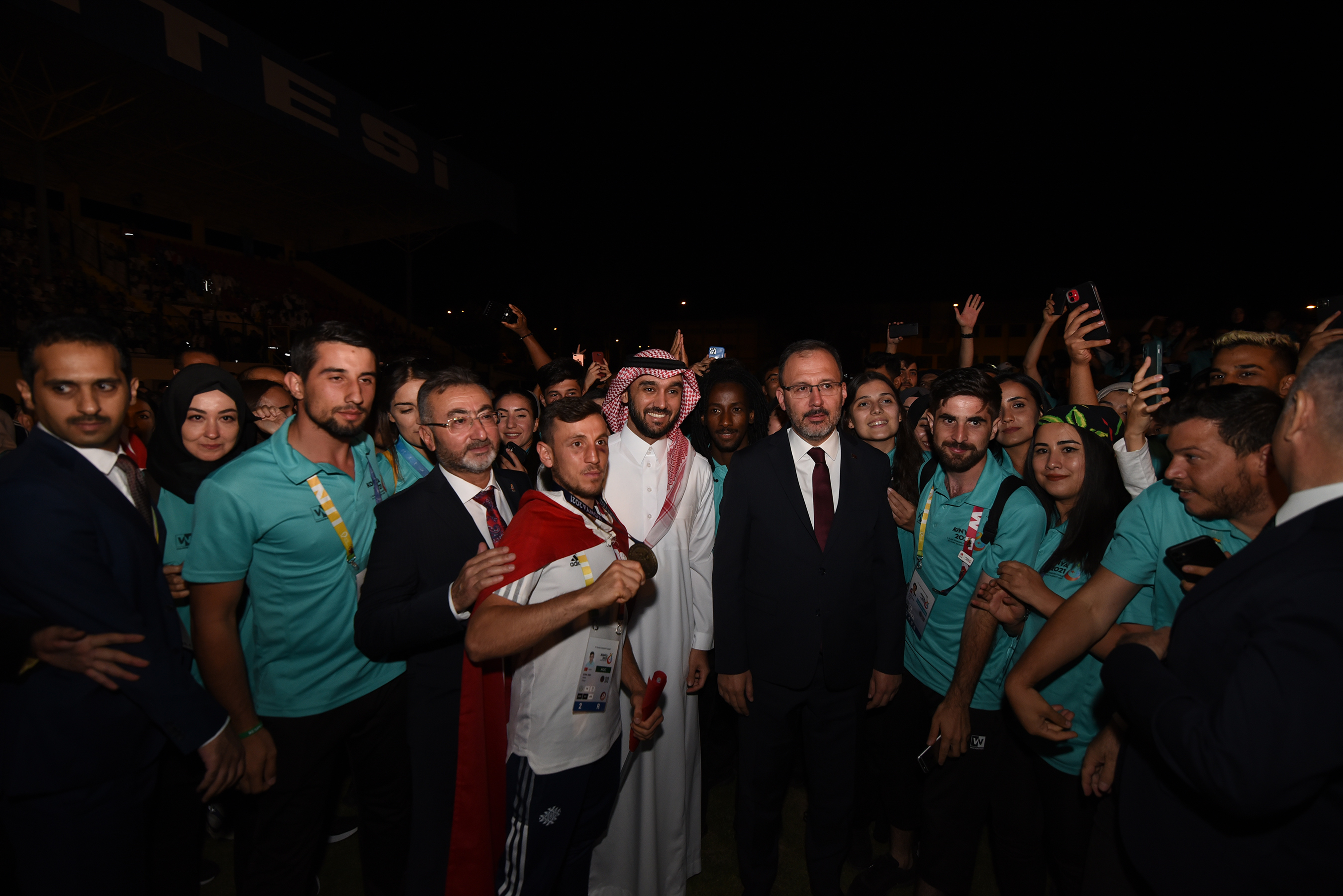 5. İslami Dayanışma Oyunları Coşkulu Törenle Sona Erdi