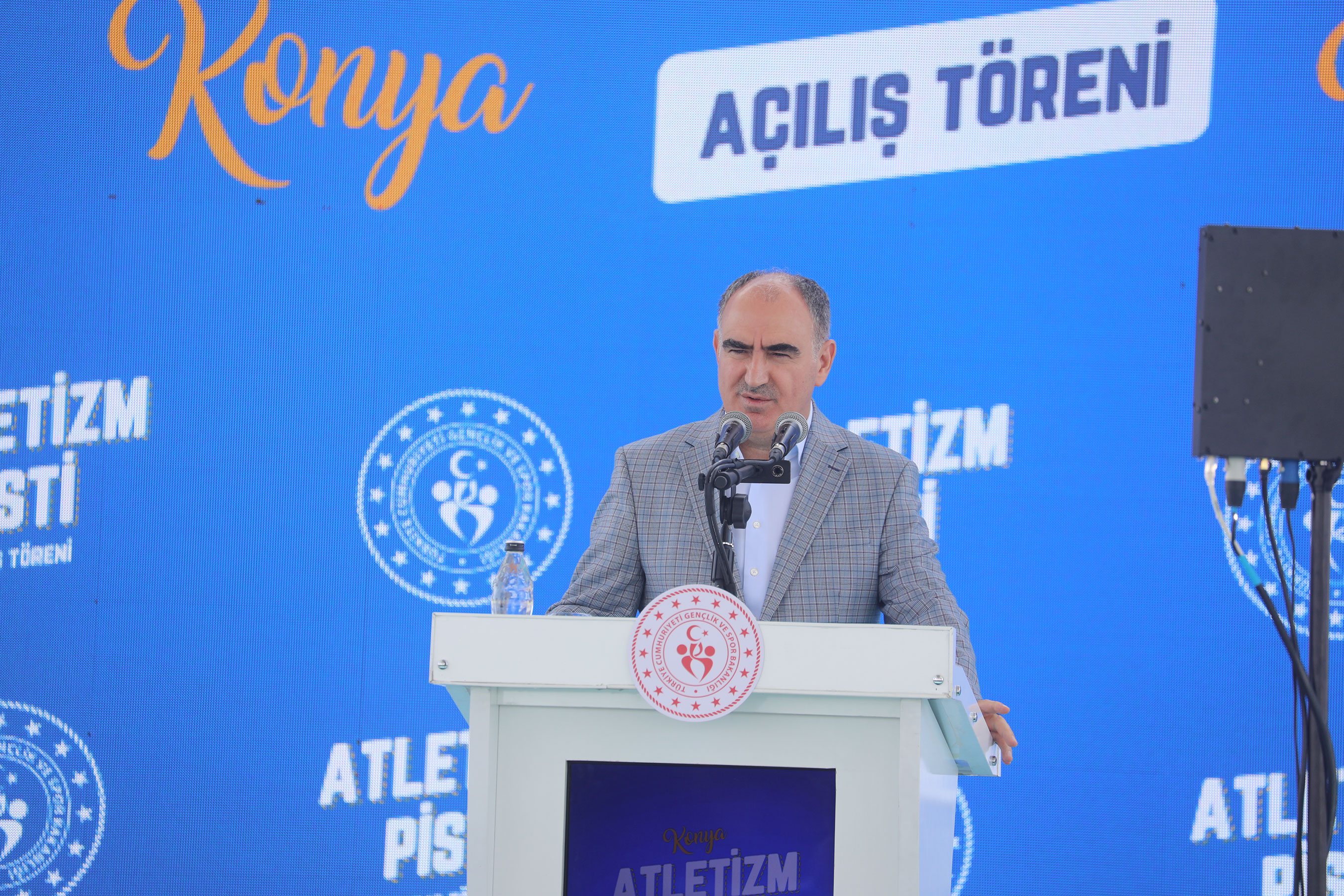 Konya'ya Dünya Standartlarında Atletizm Pistinin Açılışı Yapıldı