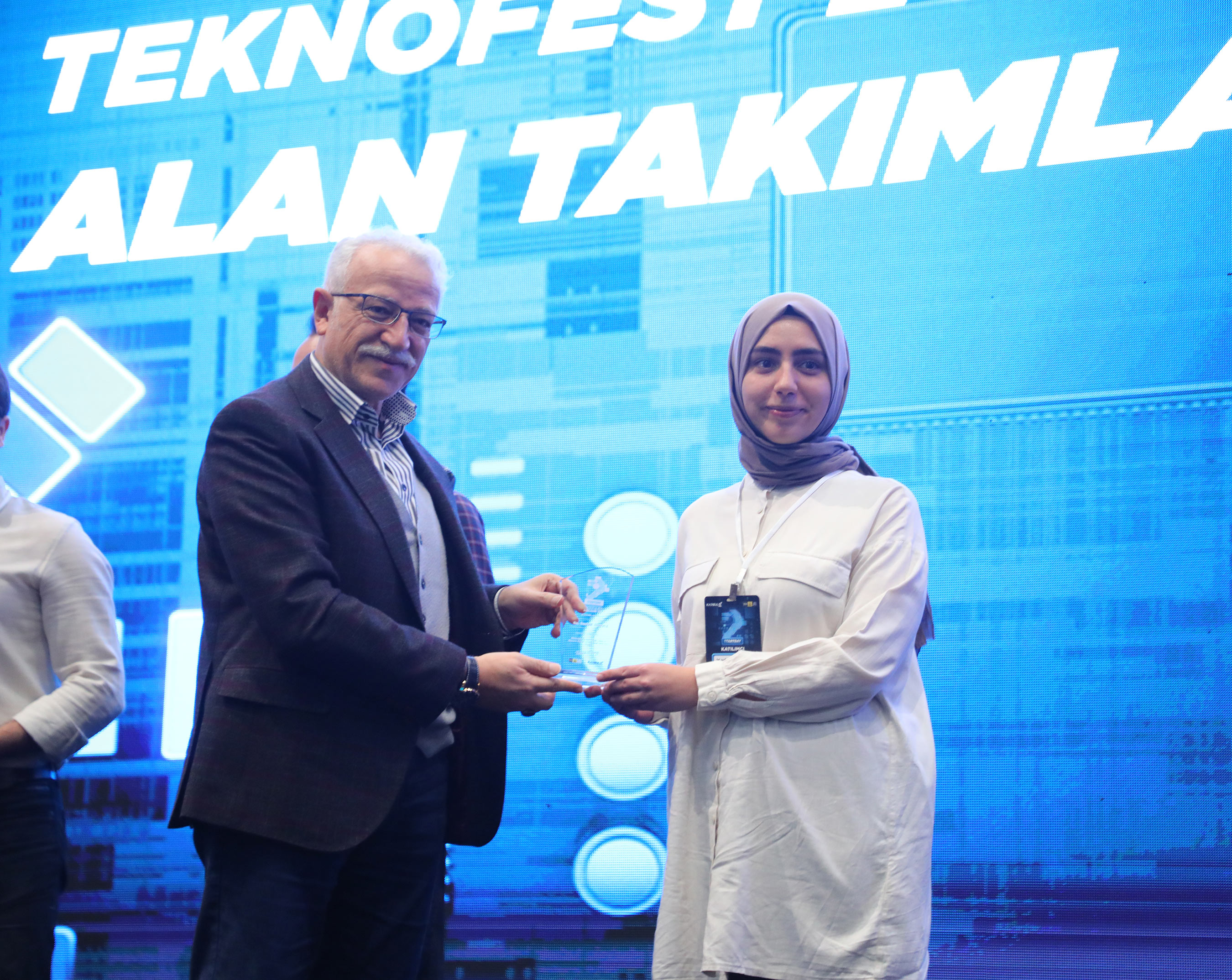 Başkan Altay: 'Sizler Türkiye'yi Çok Daha Büyük ve Güçlü Hale Getireceksiniz'