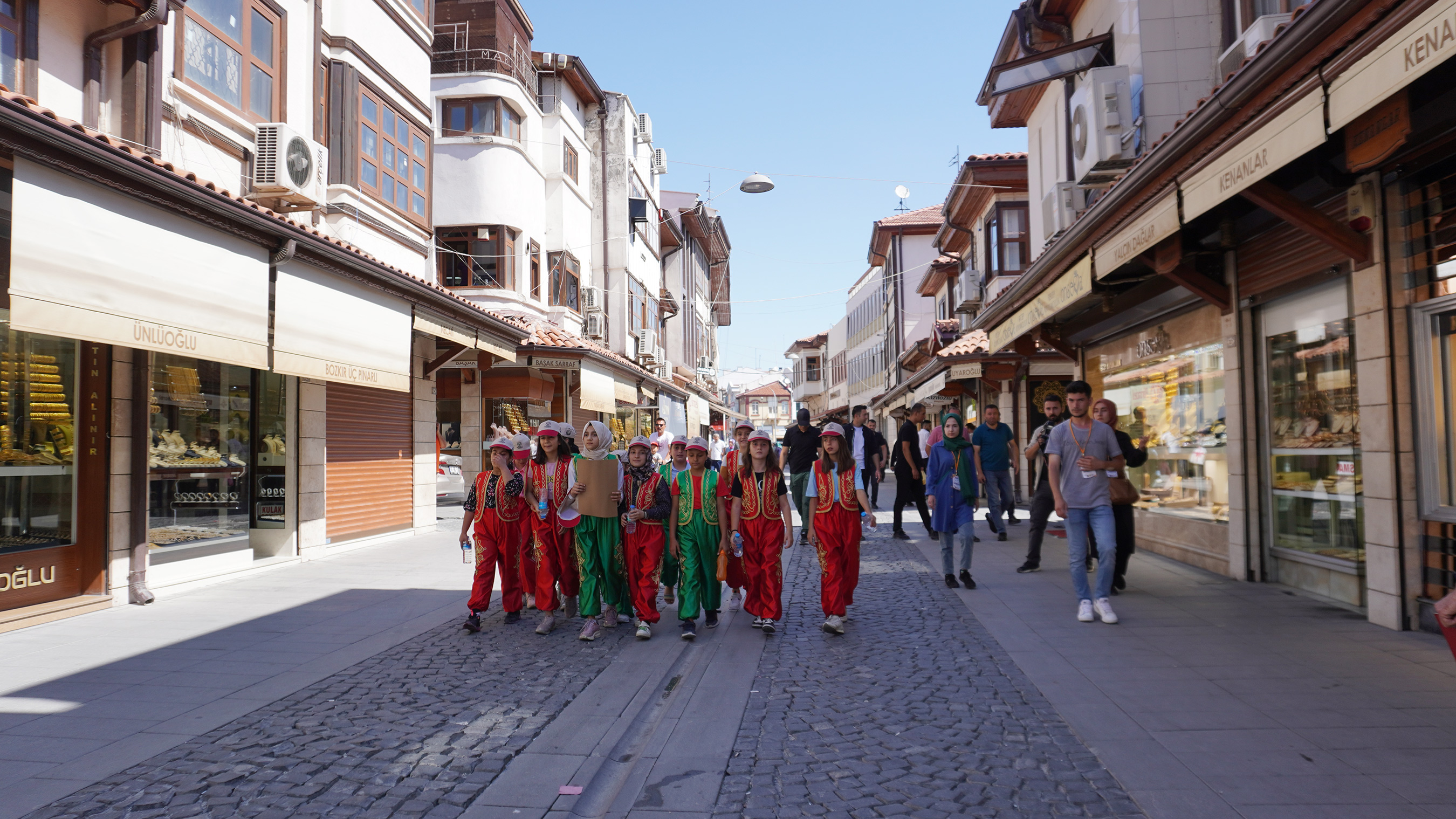 Genç KOMEK Öğrencileri Şehrin Kalbinde Yolculuk Yapıyor