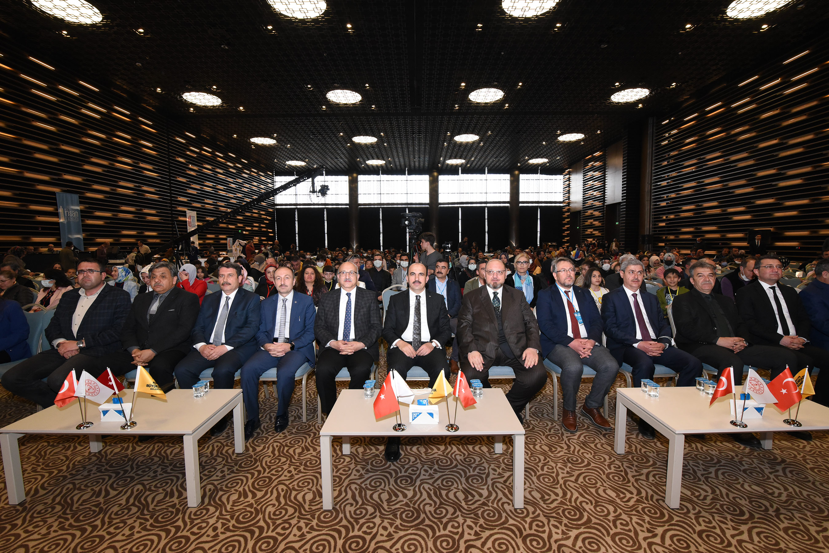 Başkan Altay: 'Çocuklarımızın Geleceğine Ufuk Açmaya Çalışıyoruz' 