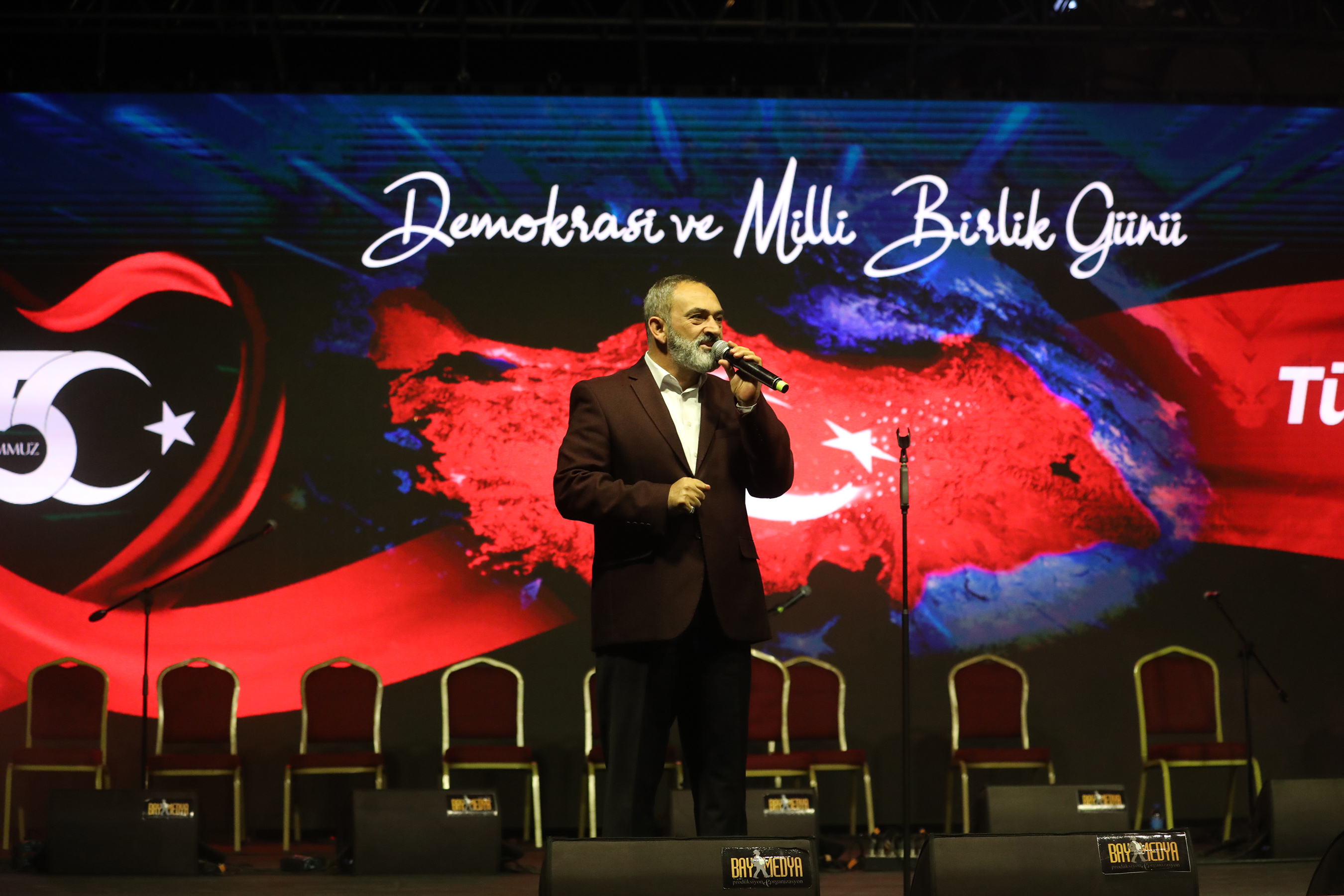 15 Temmuz'un 6. Yılında Konyalılar Mevlana Meydanı'nı Doldurdu