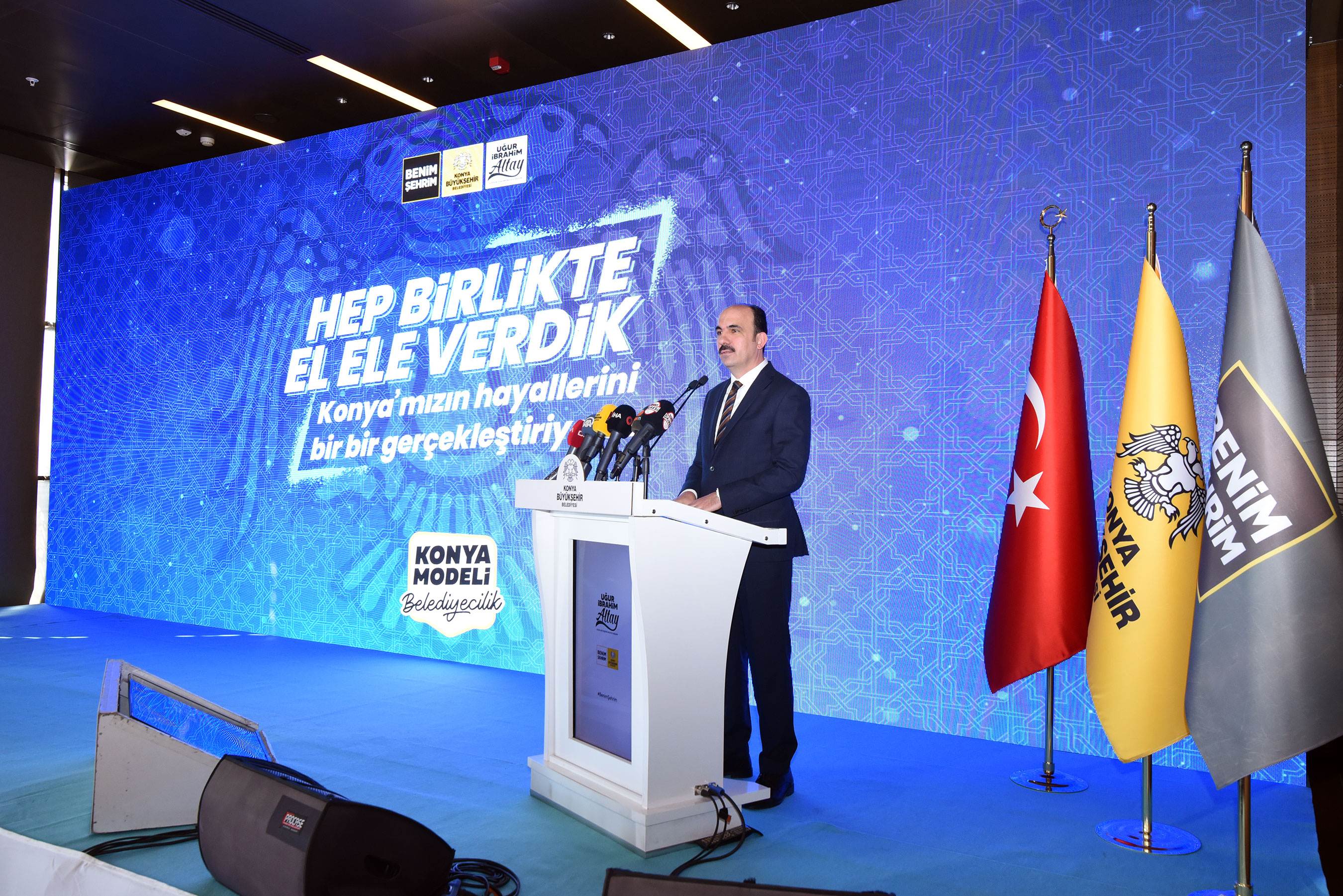 Başkan Altay'dan Konyalılara Ekmek ve Ulaşım Müjdesi