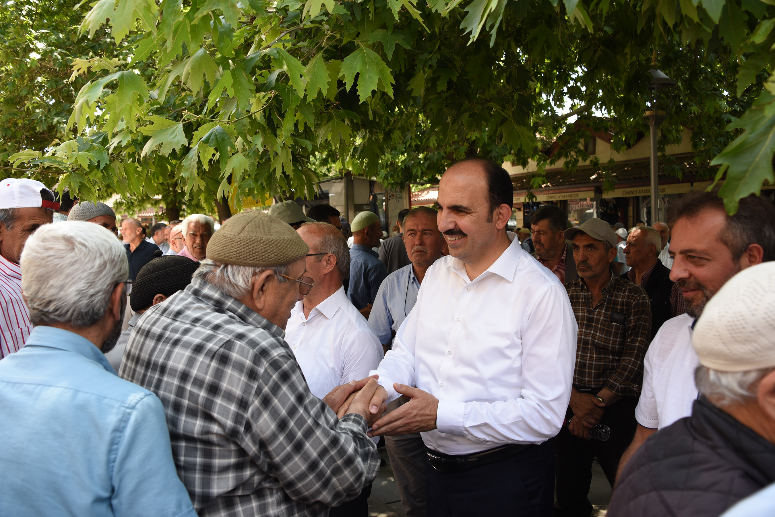 Başkan Altay Kapu Camii'nde Vatandaşlarla Buluştu