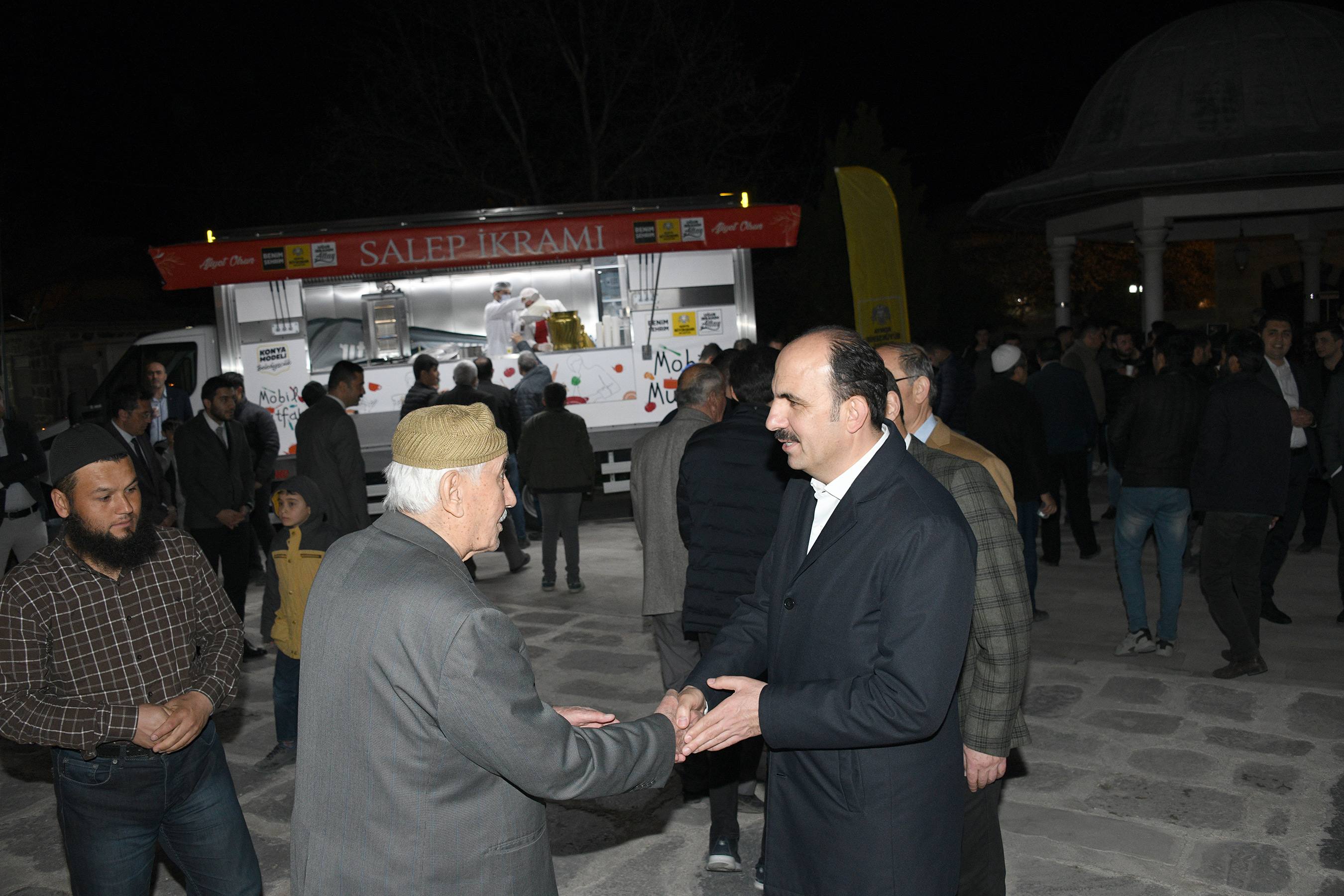 Başkan Altay, Ereğli ve Karapınar'da İftar ve Teravih Buluşmalarına Katıldı