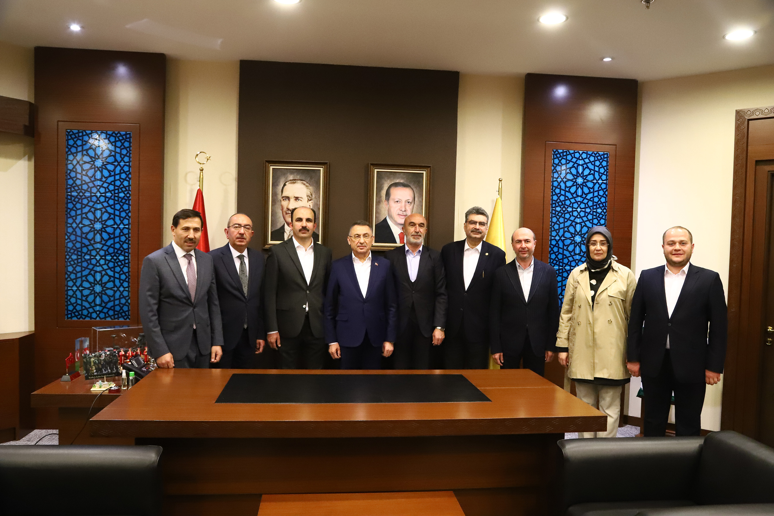 Cumhurbaşkanı Yardımcısı Oktay Başkan Altay'ı Ziyaret Etti