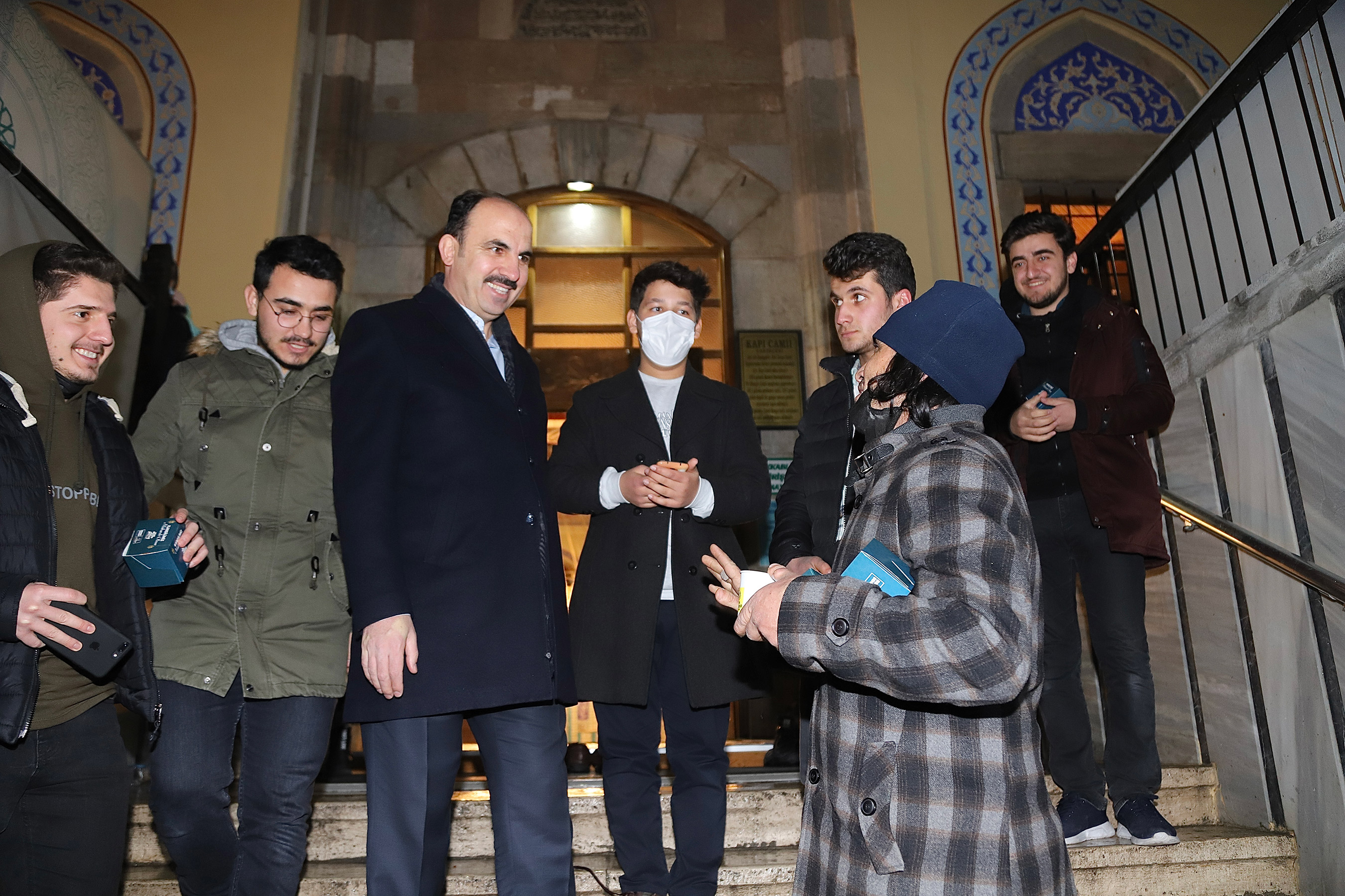 Başkan Altay Konyalıların Regaip Kandili Bereketine Ortak Oldu