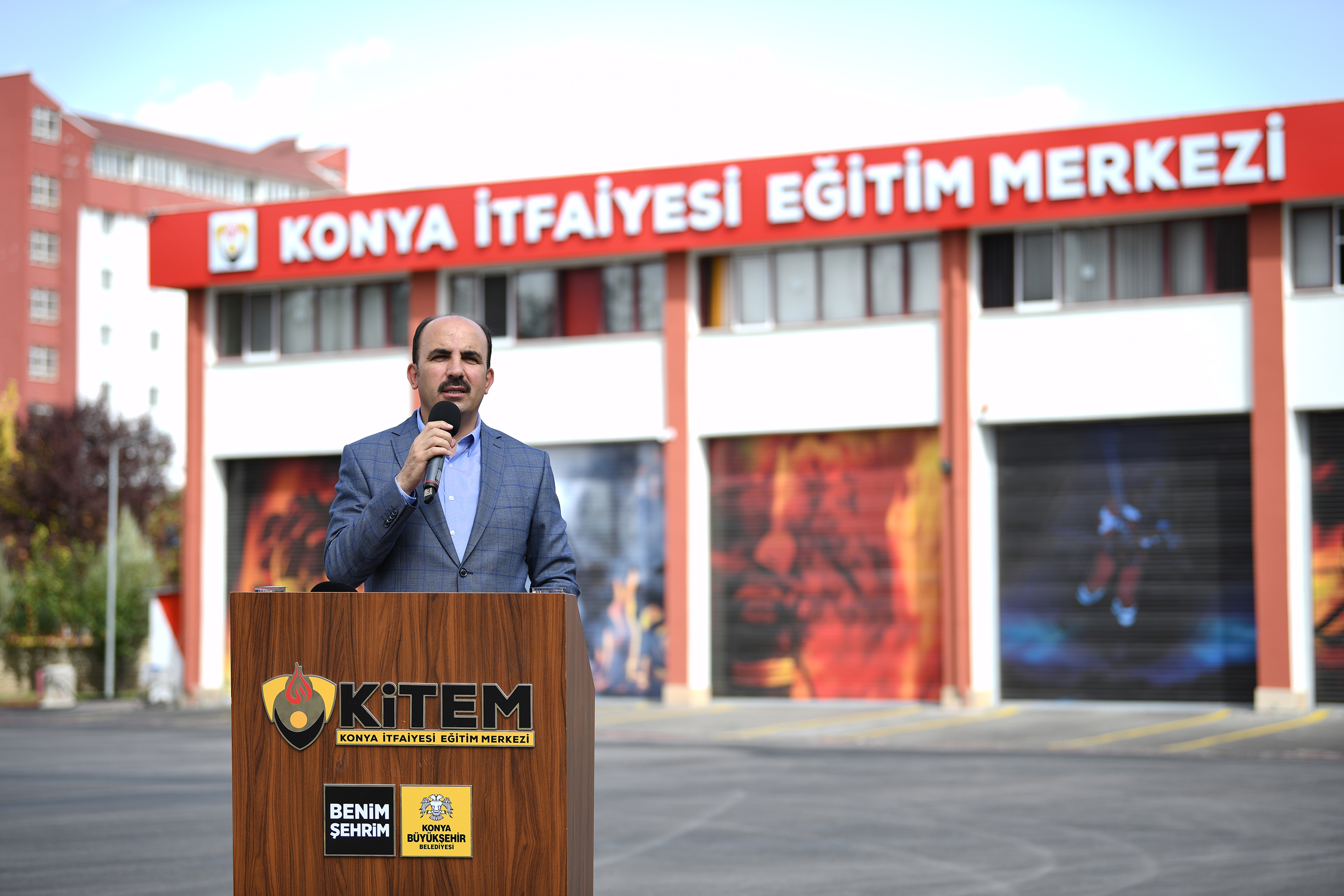 Başkan Altay: 'Konya İtfaiyesi Dünyaya Model Çalışmalar Yapıyor'