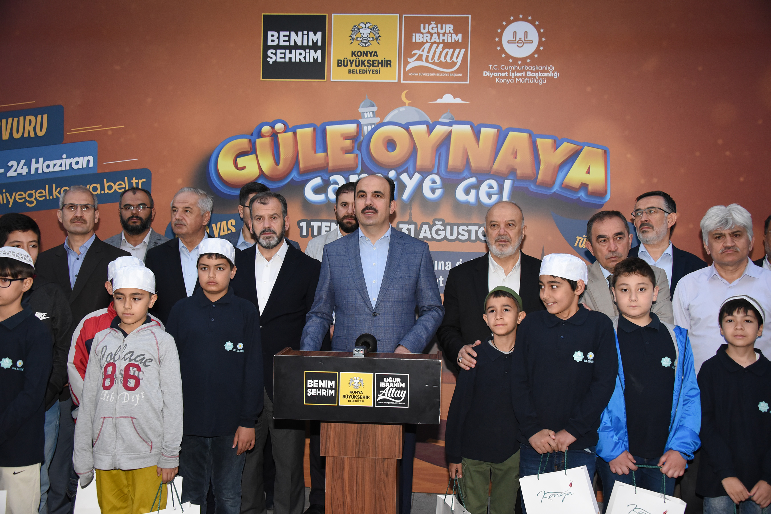 Başkan Altay 'Güle Oynaya Camiye Gel' Projesi Başvurularını Başlattı
