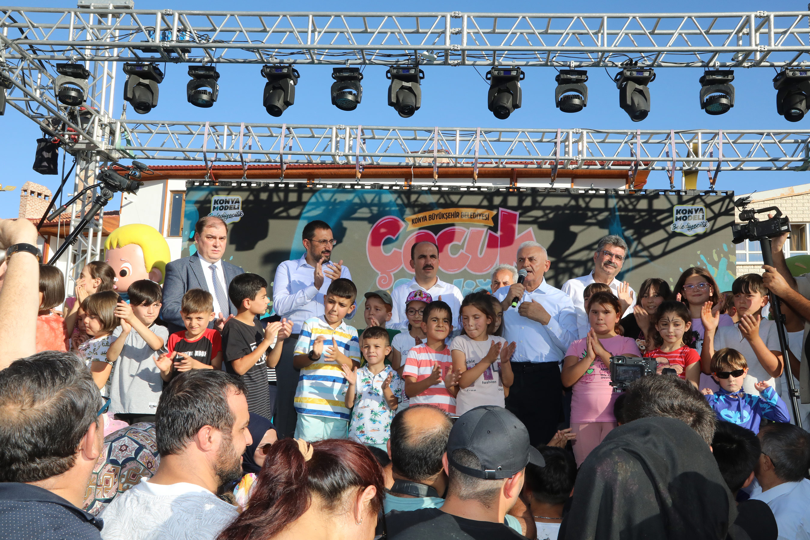 Konya Büyükşehir İlçelerde Çocuk Günleri Düzenliyor 