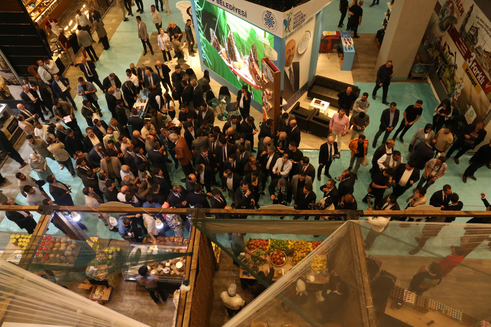İstanbul 'Konya Günleri' Ziyaretçilerine Kapılarını Açtı