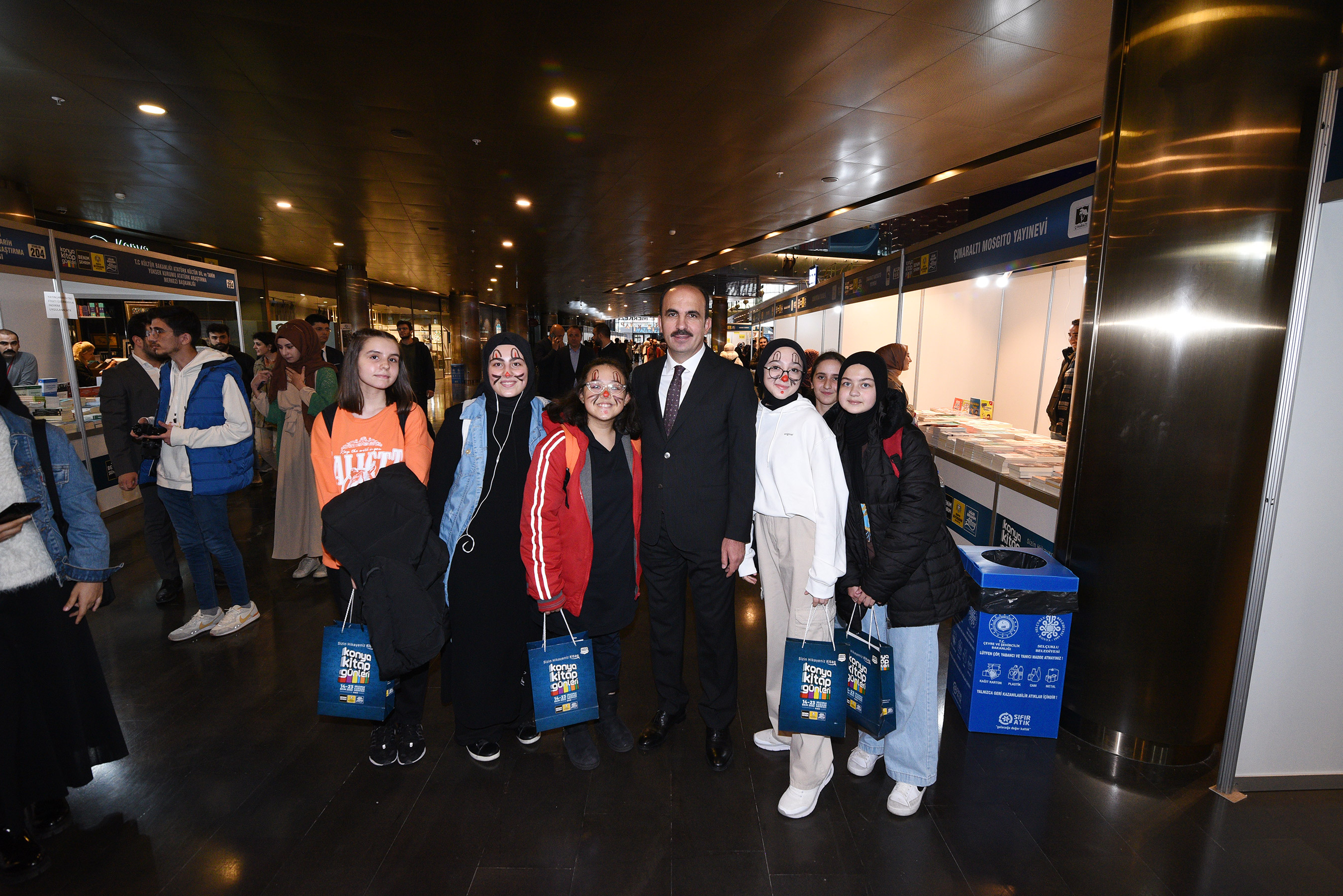 Başkan Altay: 'Okuyan Konya ile Gurur Duyuyorum'