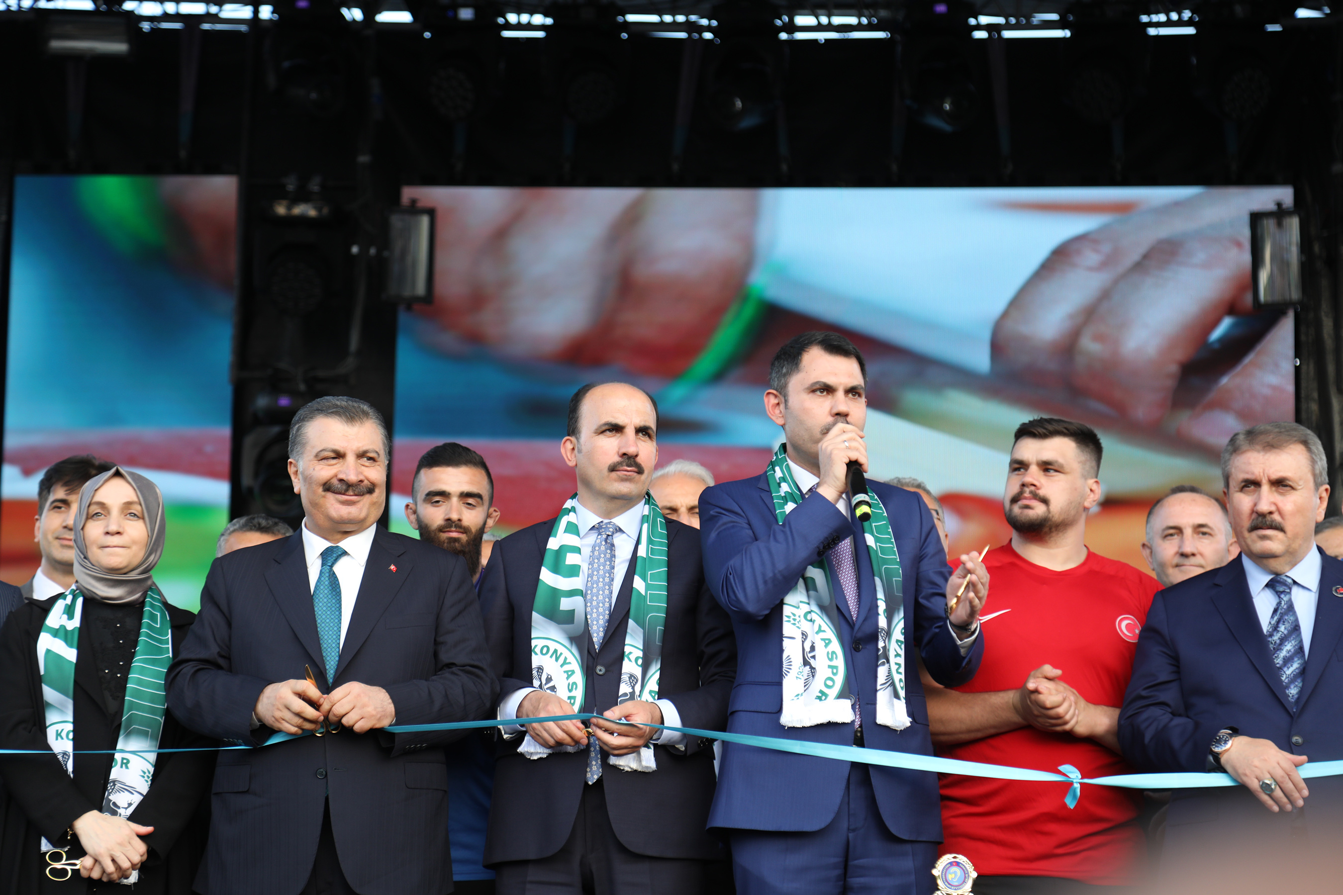 Ankara'da Konya Rüzgarı Esiyor 
