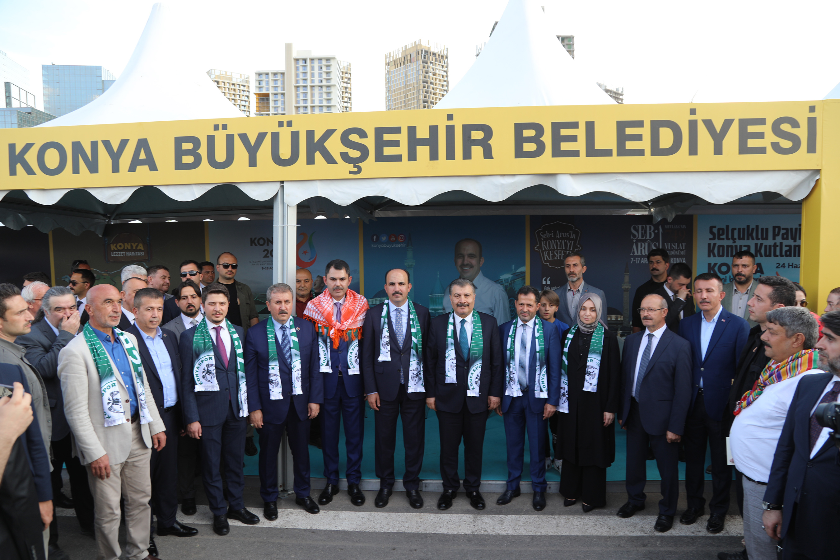 Ankara'da Konya Rüzgarı Esiyor 