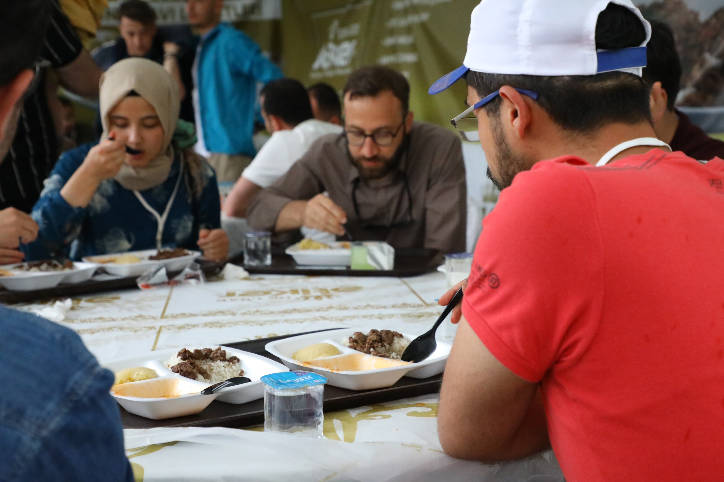 'Konya Günleri' Esnafın Yüzünü Güldürdü