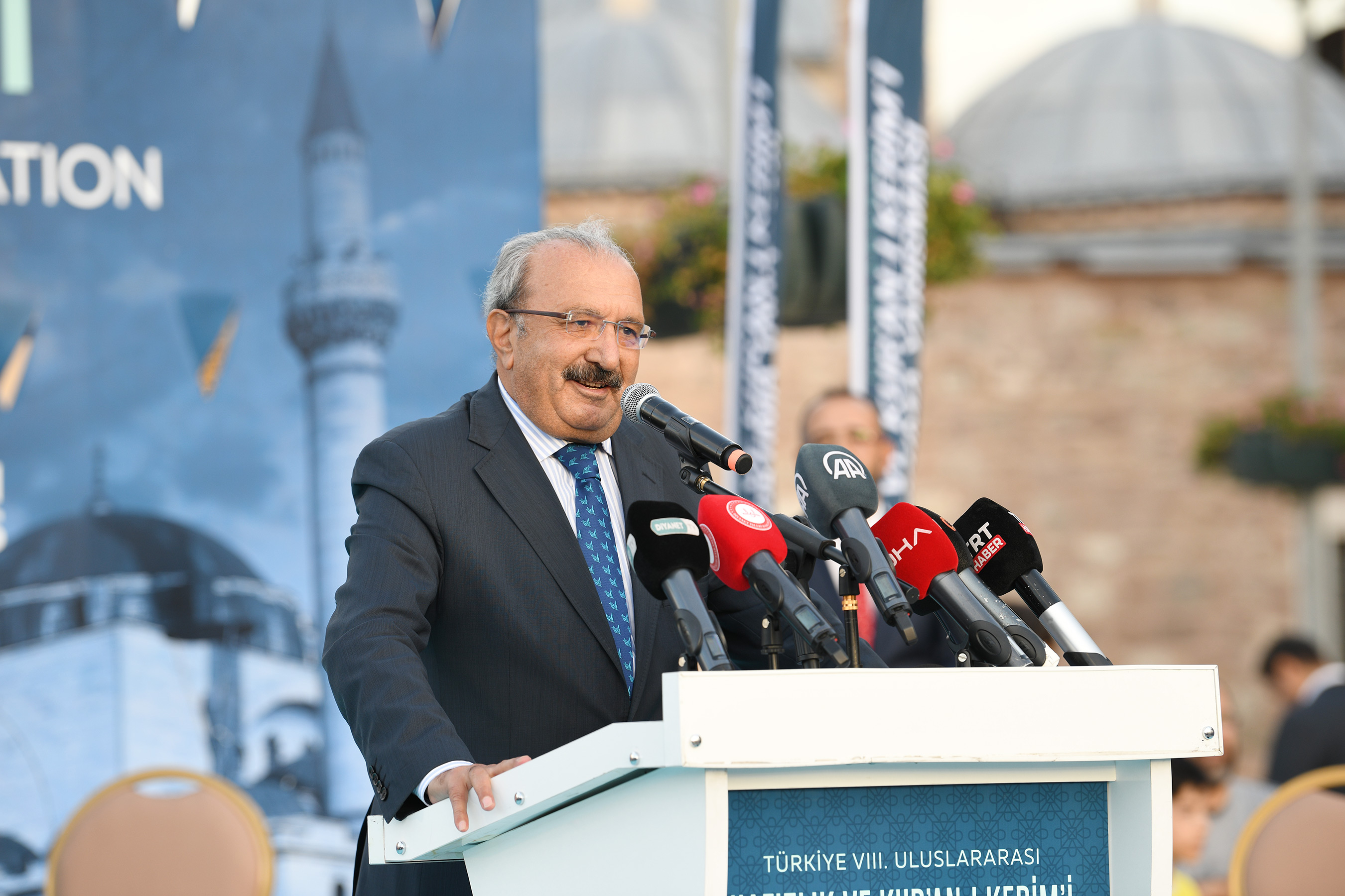 Uluslararası Hafızlık ve Kur'an-ı Kerim'i Güzel Okuma Yarışması Konya'da Başladı