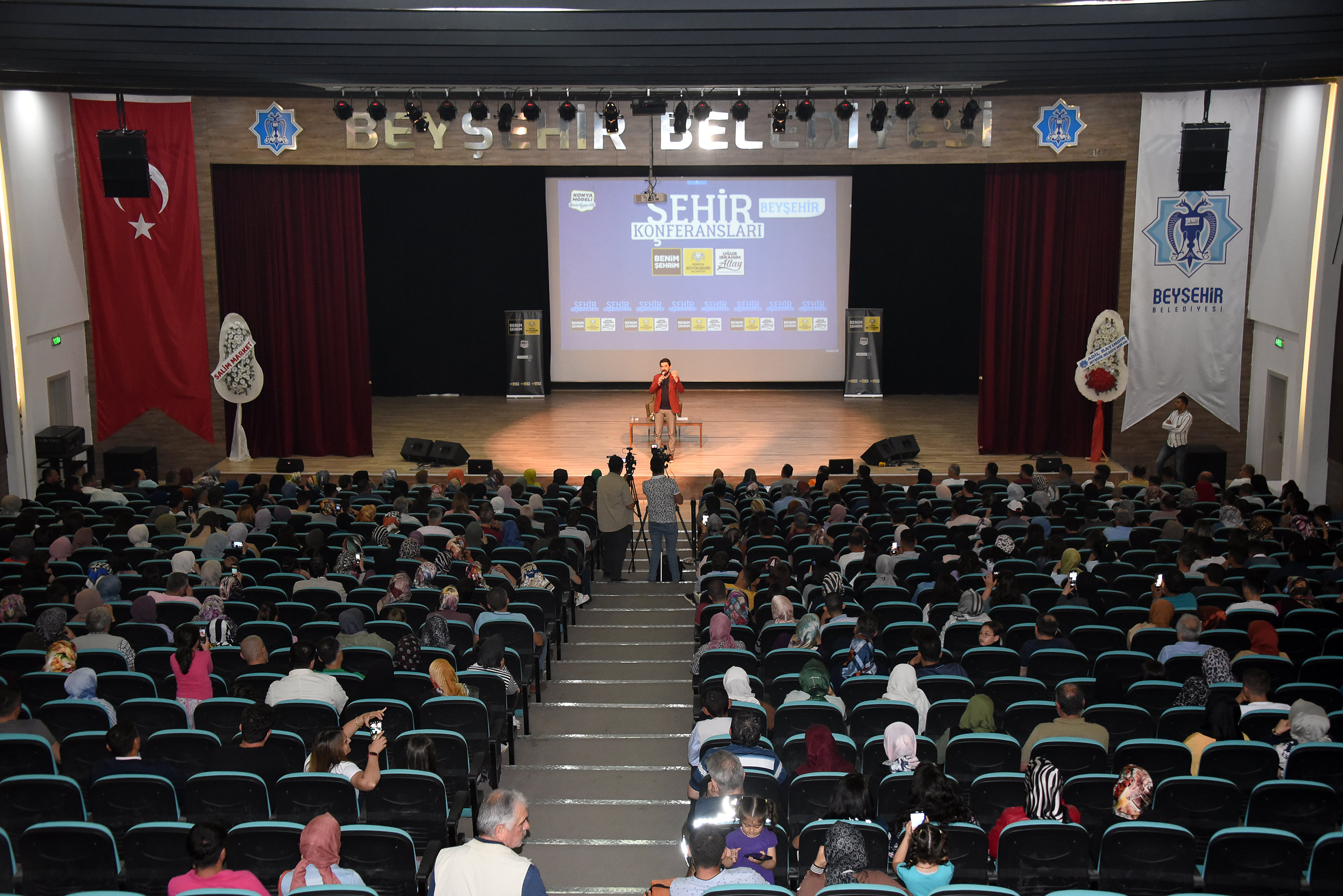Serdar Tuncer Beyşehir ve Ereğli'de Konyalılarla Buluştu