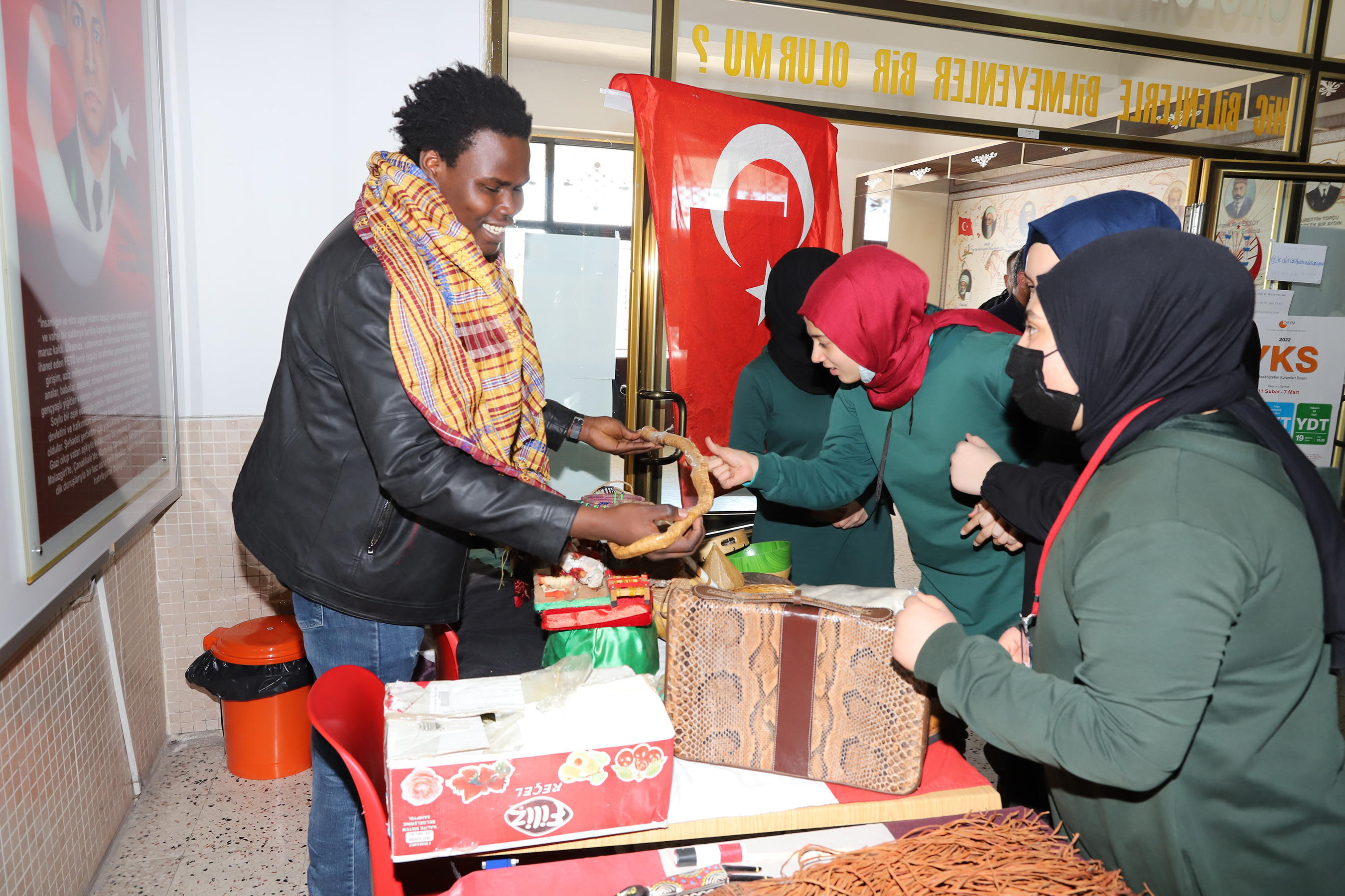 Büyükşehir Gençlik Meclisi Uluslararası Öğrencileri Konyalı Gençlerle Buluşturuyor