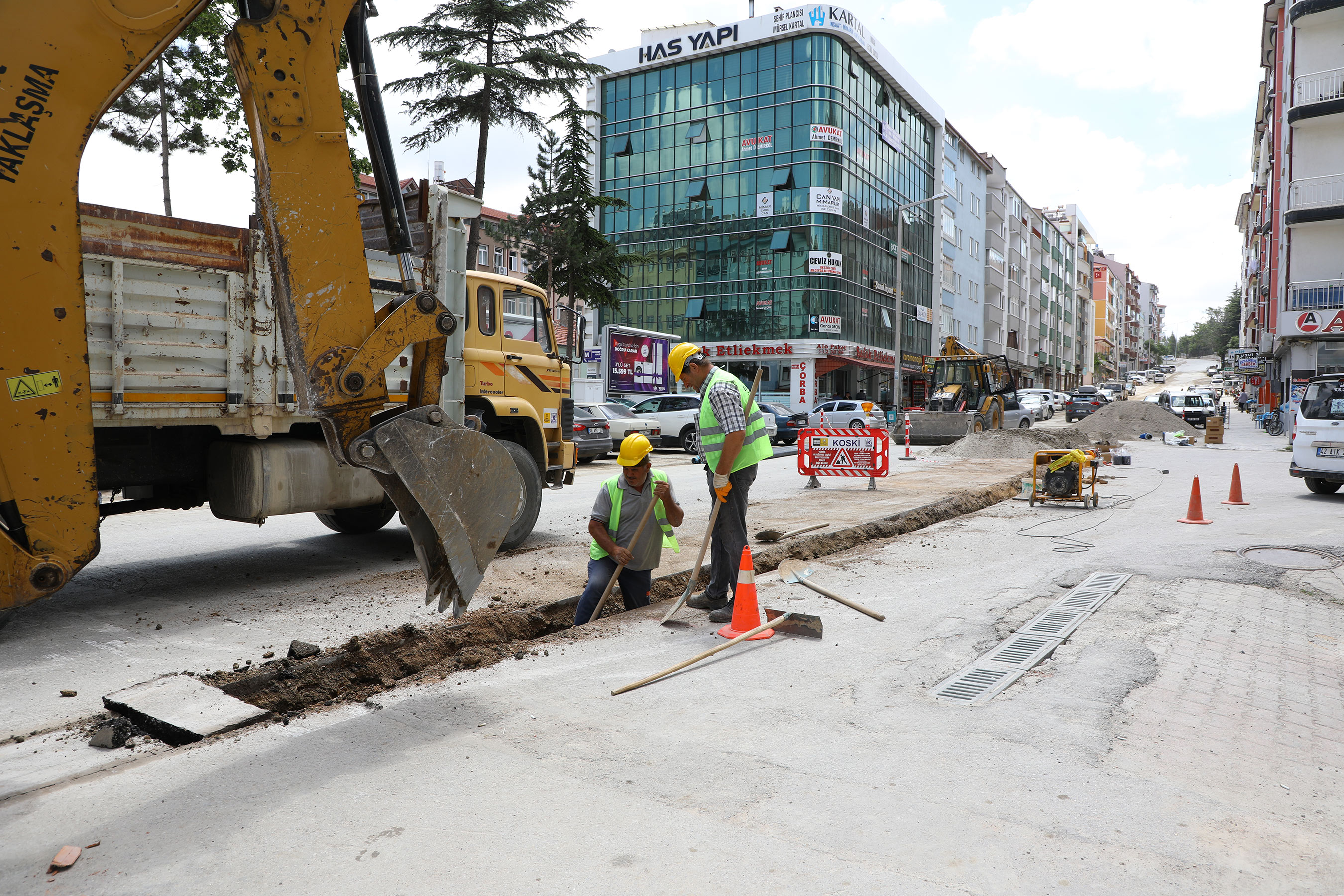 Büyükşehir Beyşehir'de 10 Kilometre Su Şebeke Islahı Gerçekleştiriyor